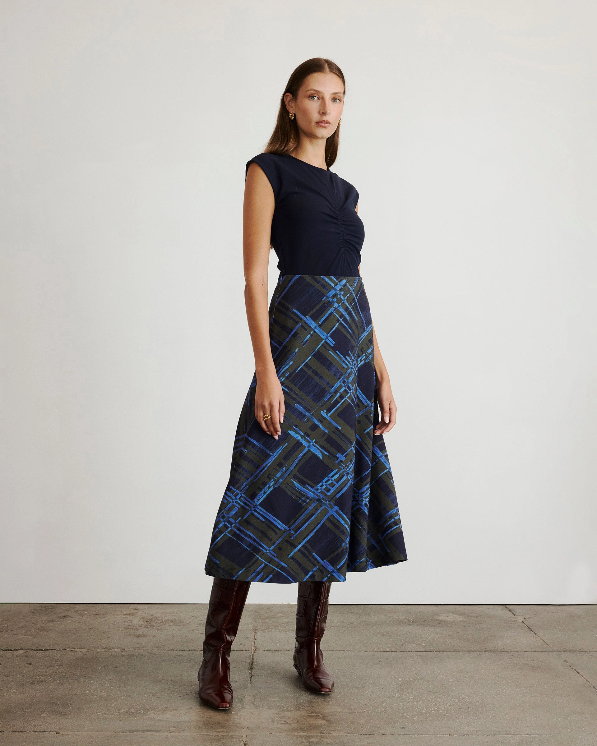 ComfortWaistband Thea Skirt