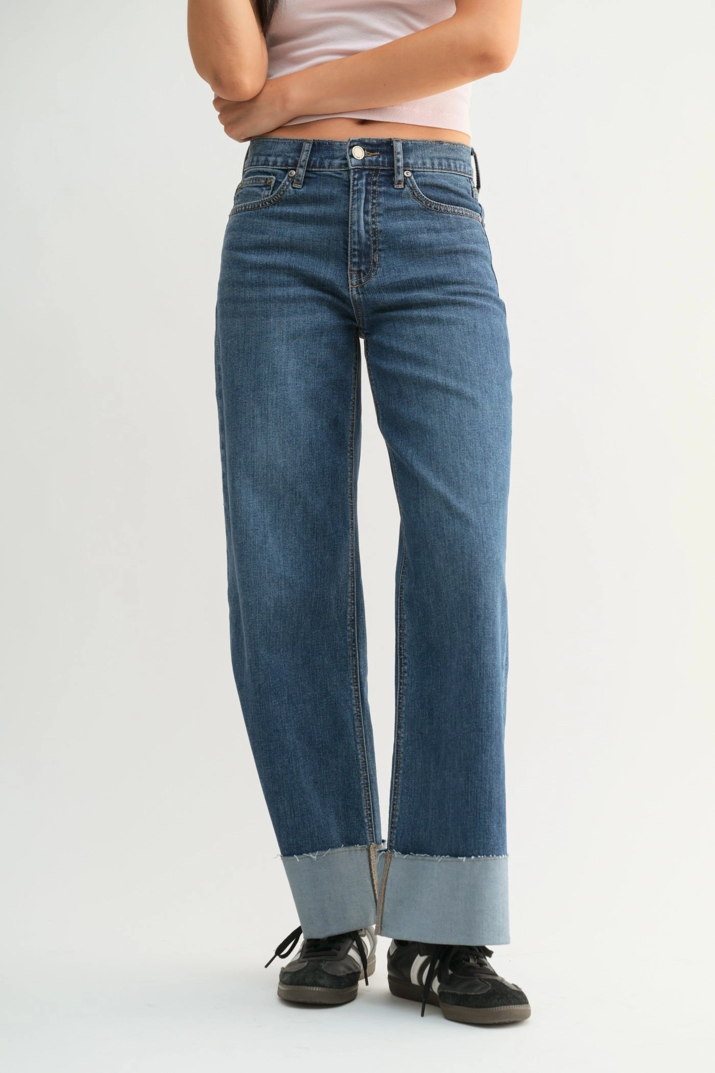 LILY VINTAGE CUFFED JEANS Comfy Option Evening Stroll Comfy