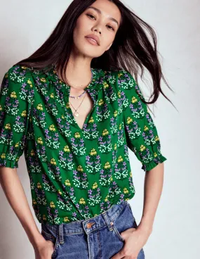 SnagResistant Ria Short Sleeve Top-Emerald, Wildflower Bouquet