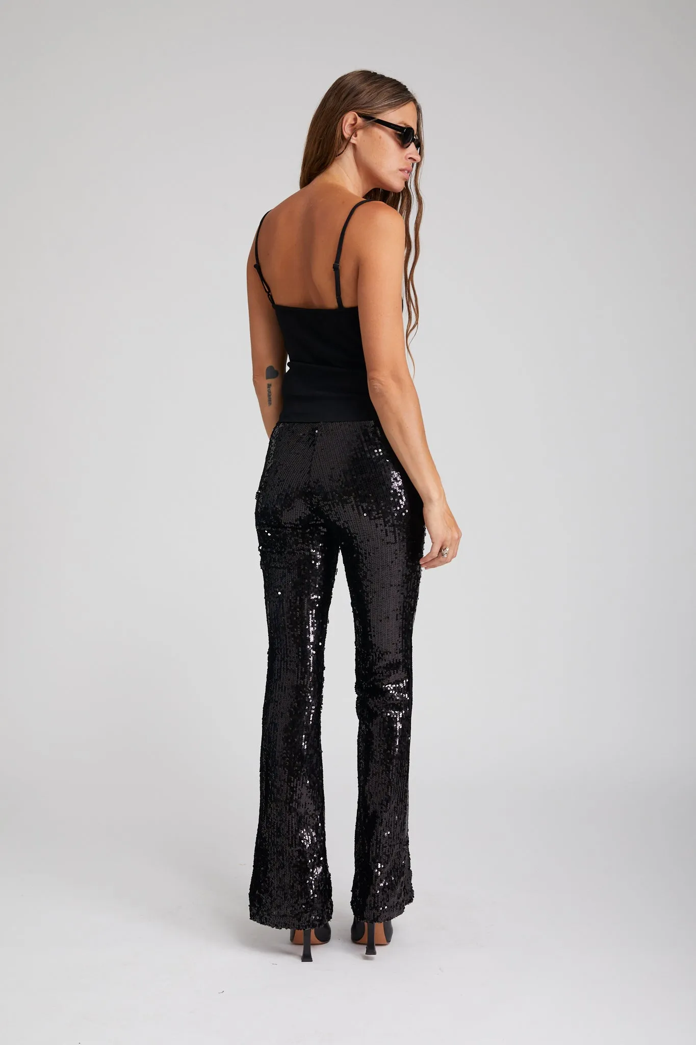 Flatlock Seam Technology AntiPill Finish Black Crepe Scoop Neck Cami