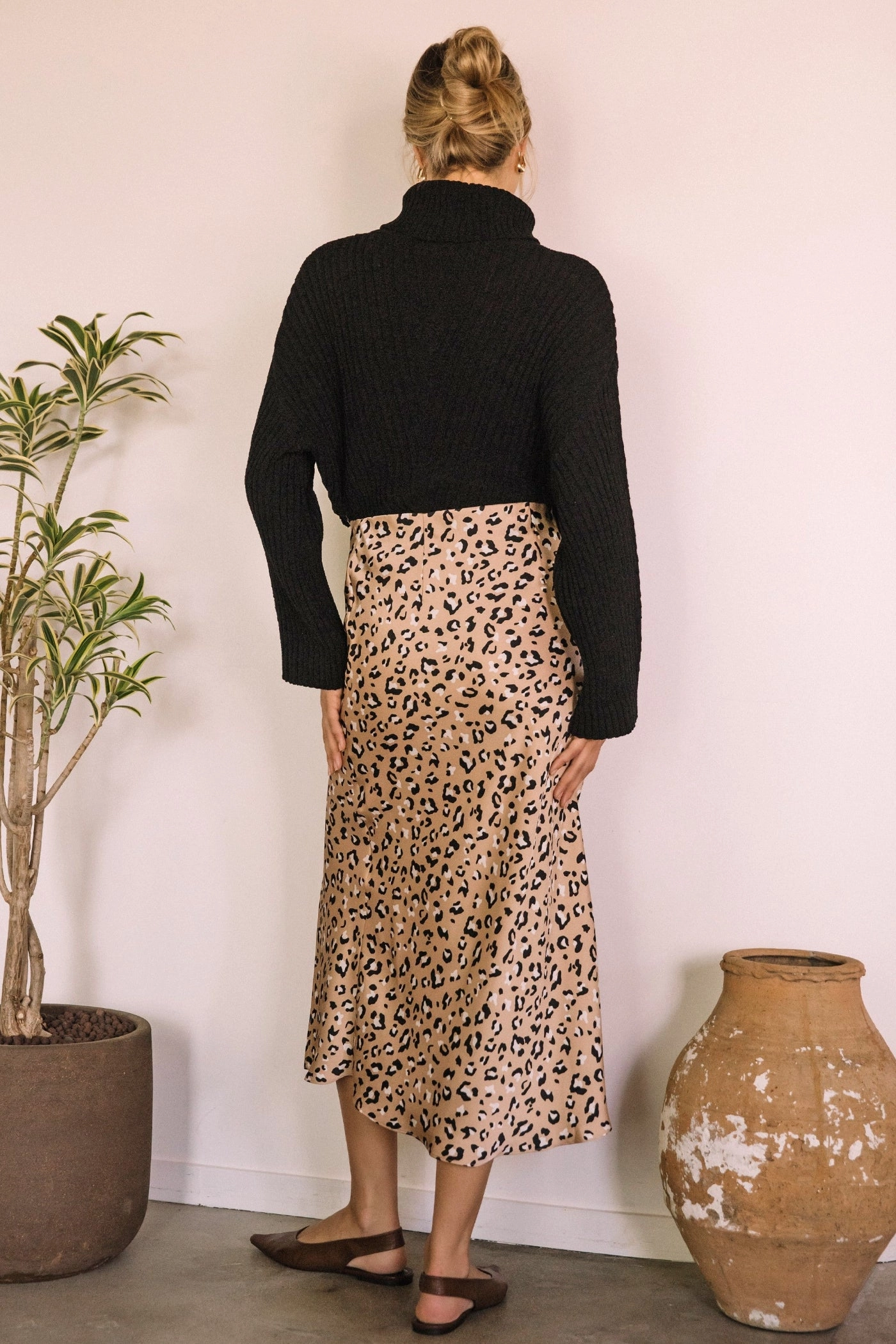 Chic Fit premium fabric ALEXIA LEOPARD MIDI SKIRT
