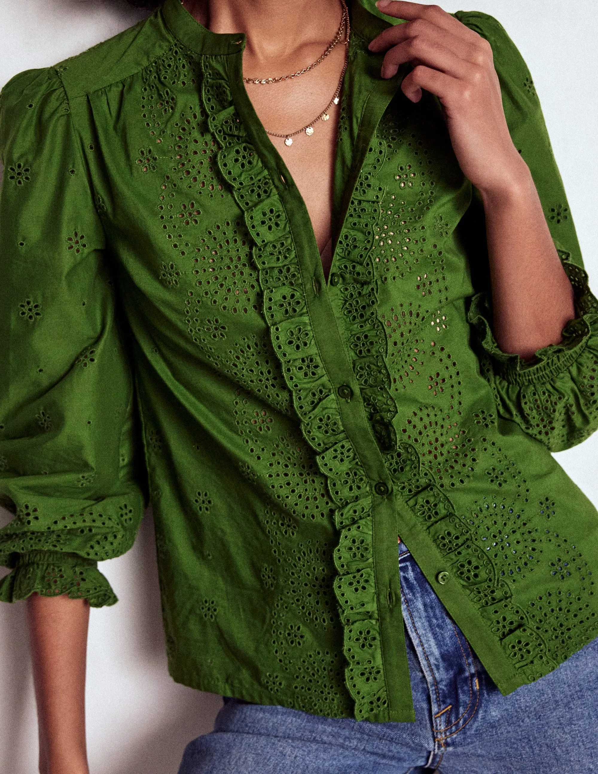 Alice Broderie Top-Promenade Green Ventilated Mesh Panels