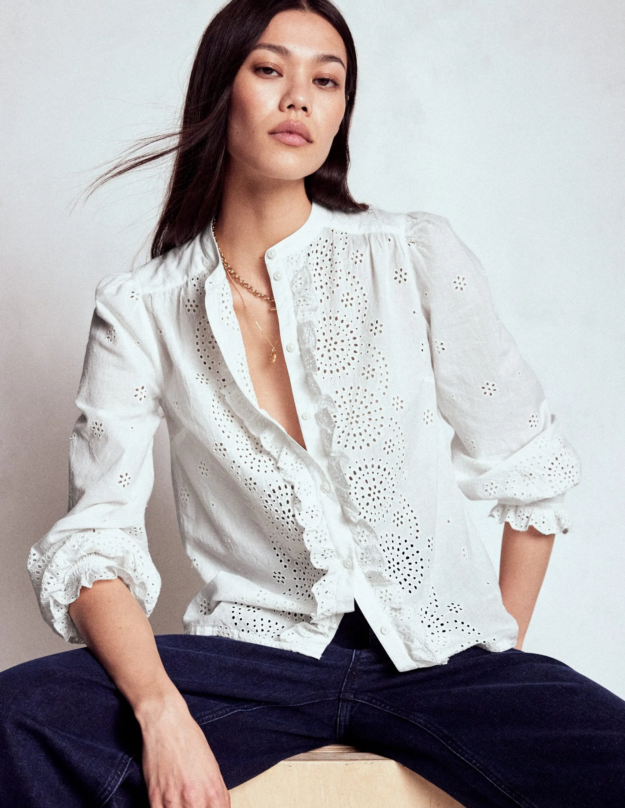 NaturalFiberBlend Alice Broderie Top-White