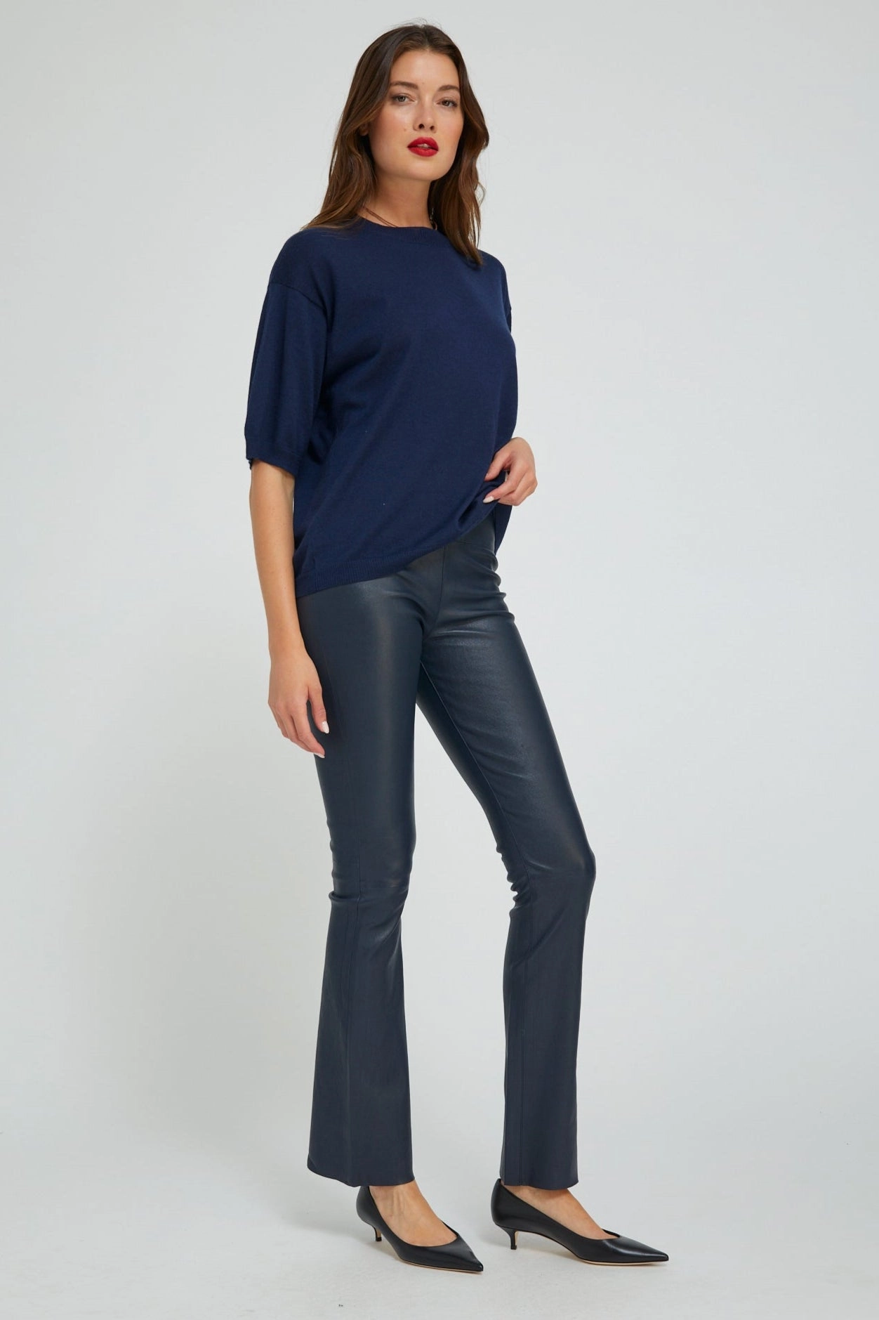 Fade Resistant Studio Practice Midnight Leather Micro Flare