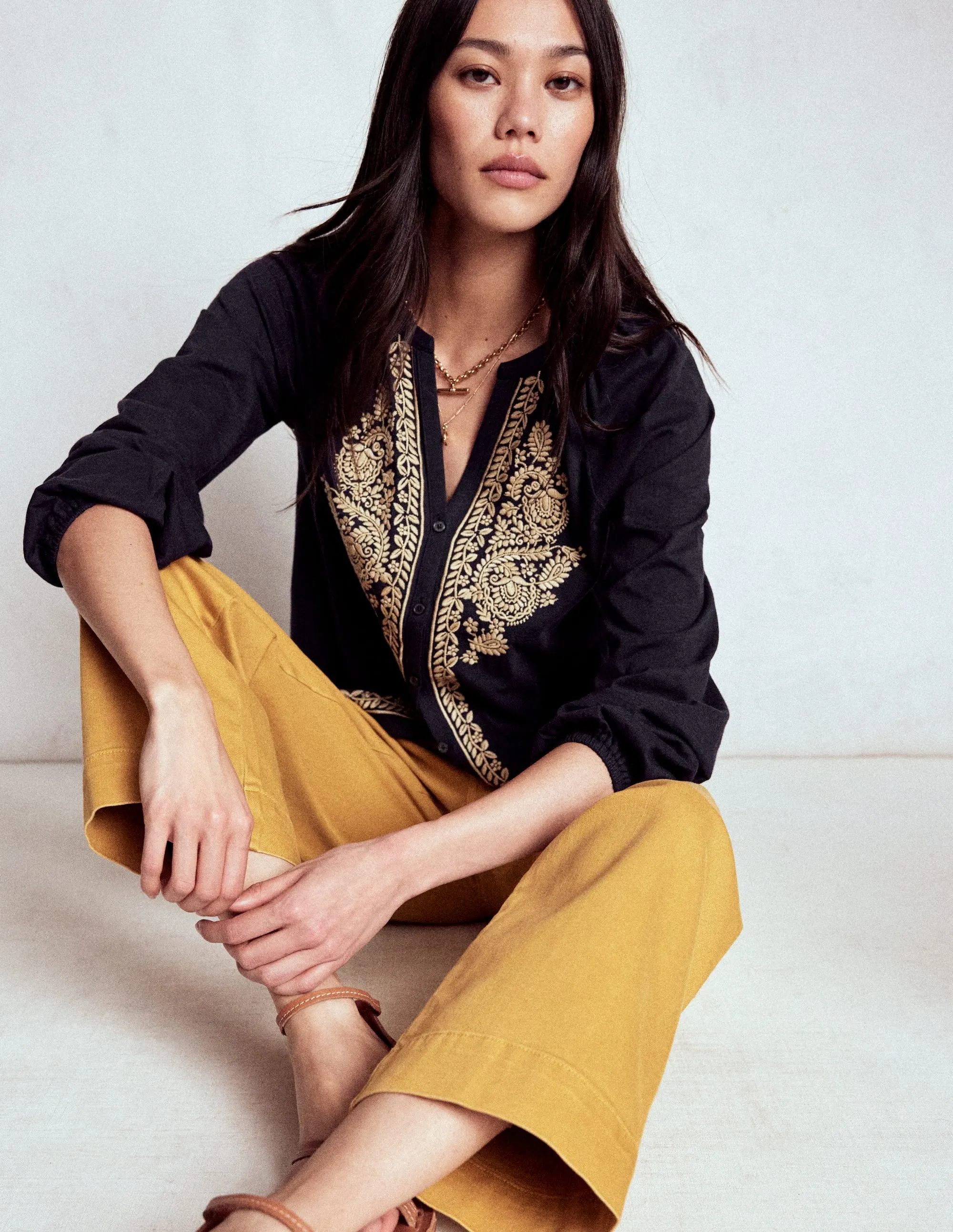 summer top Alma Embroidered Shirt-Navy