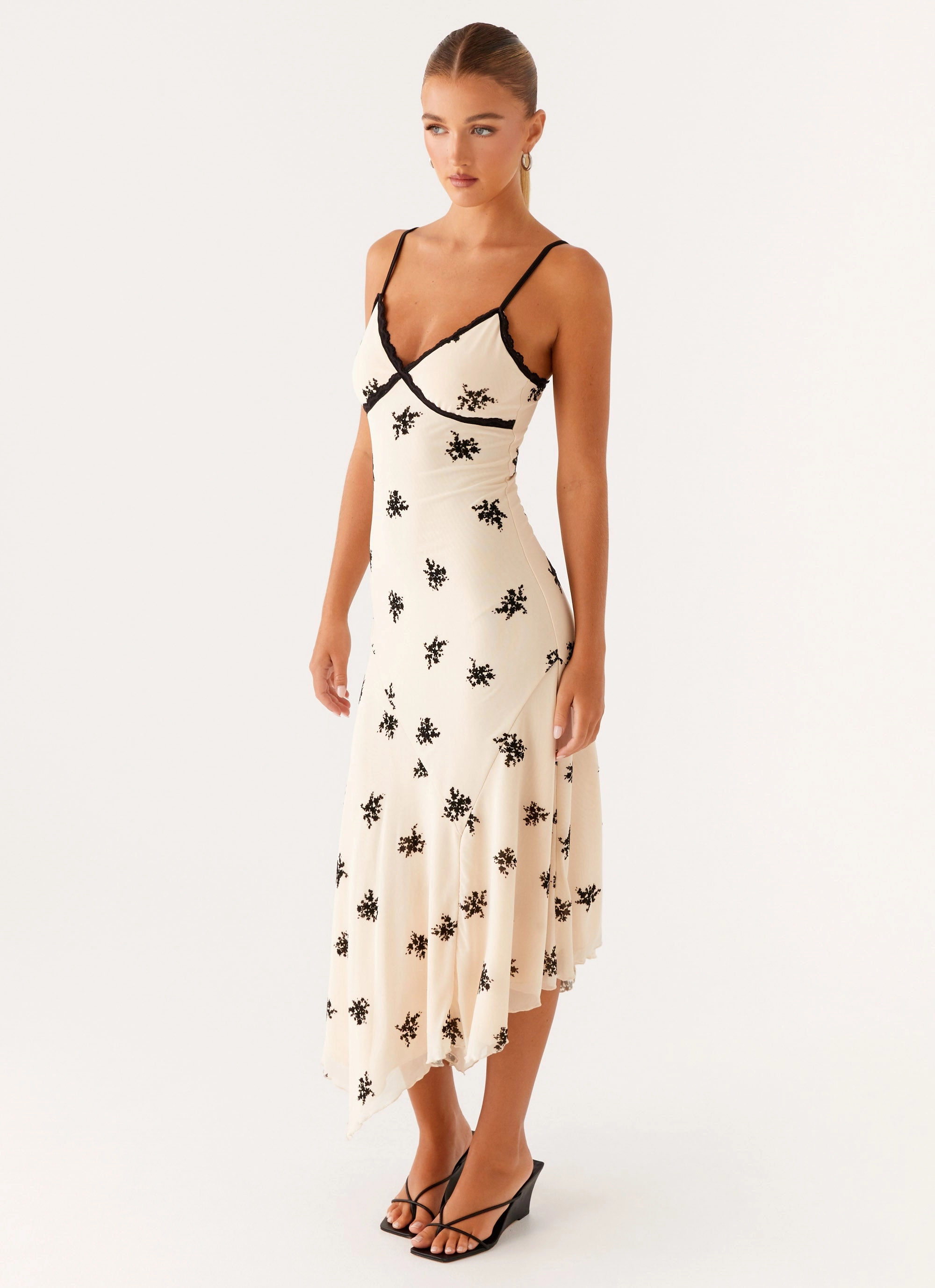 Amelia Midi Dress - Nude