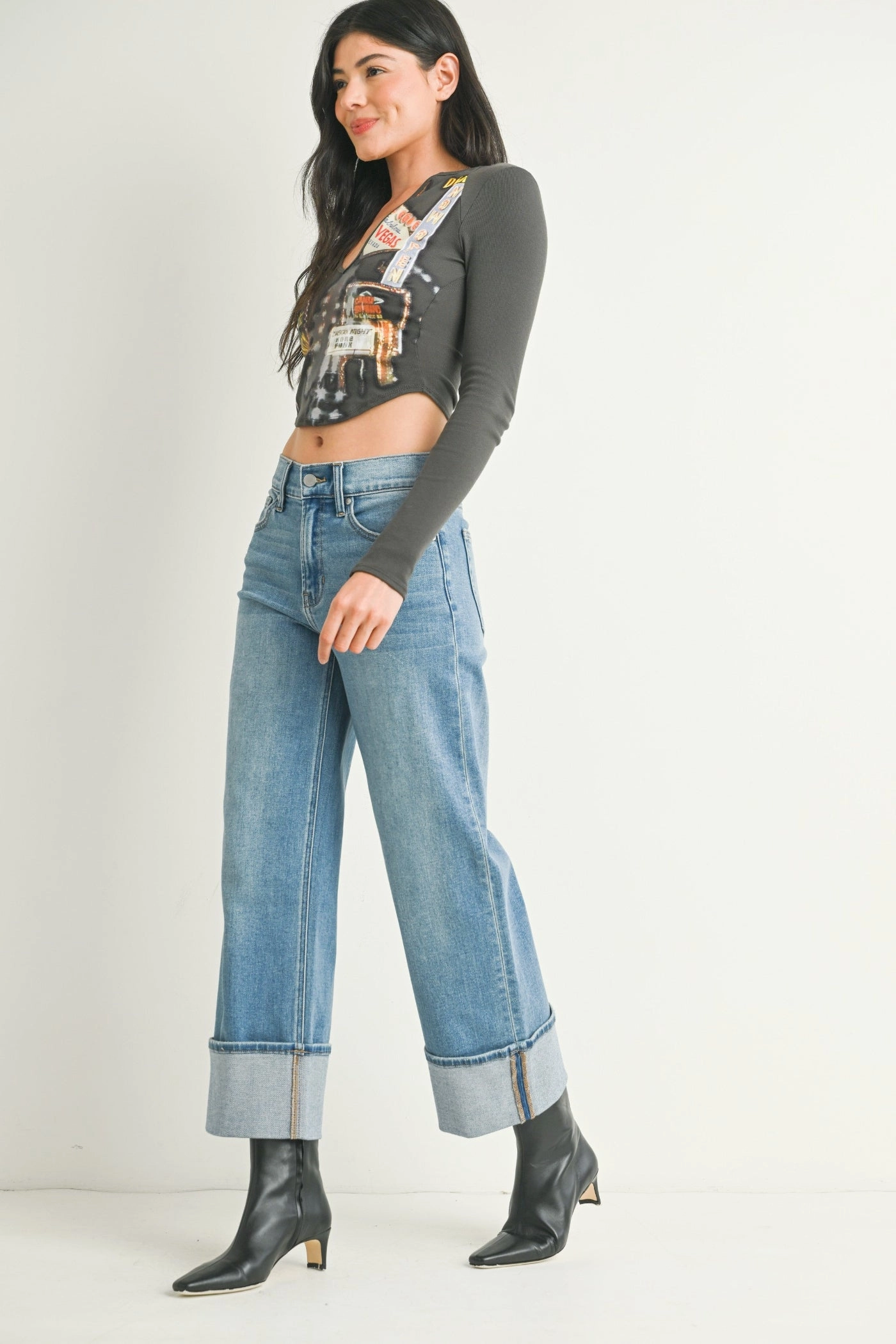 ANA PETITE CUFFED JEANS Family Style Luxury