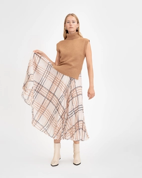 Angelica Skirt Anti Cling Finish Smooth Fabric