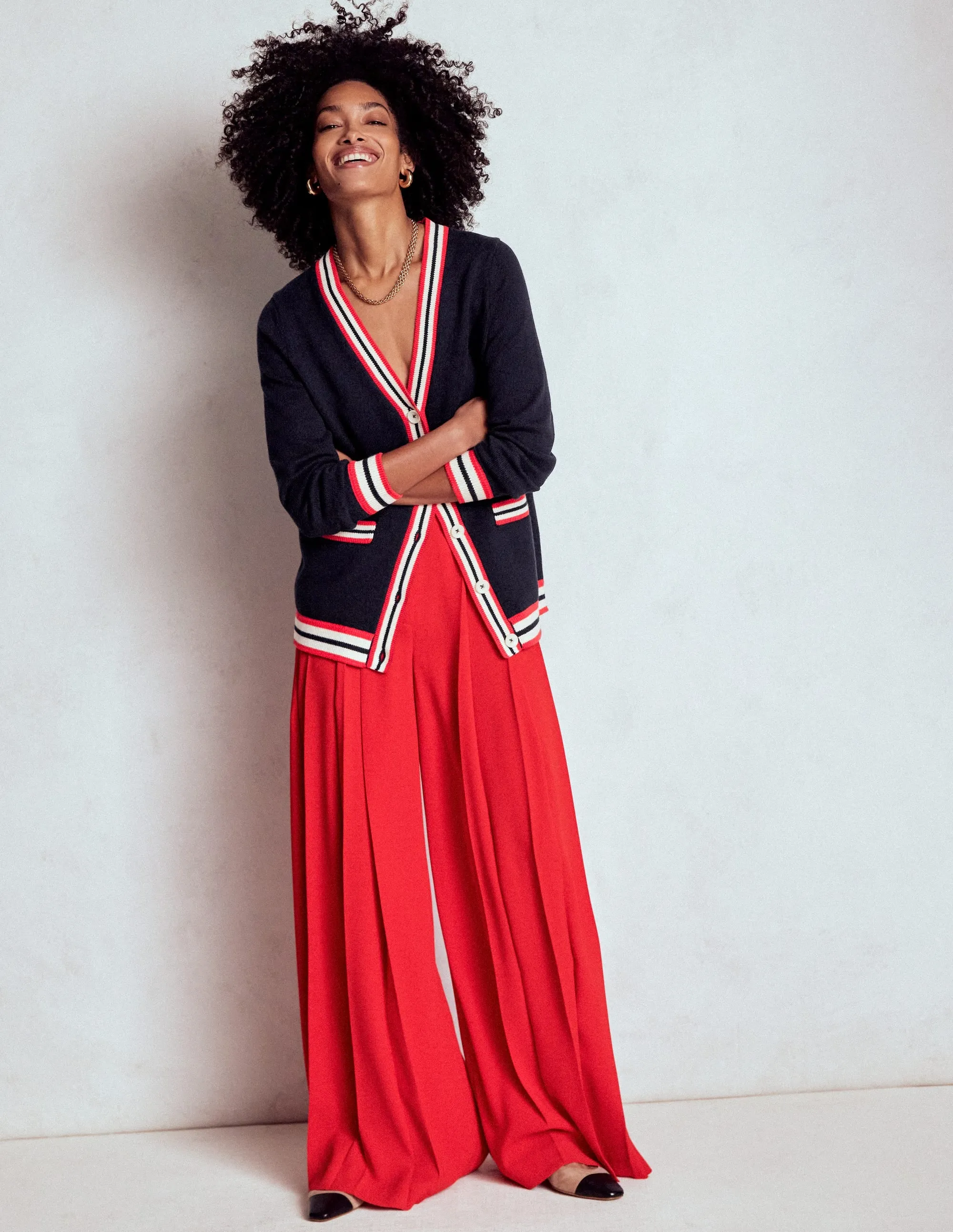 Clean Aesthetic Long Cotton V-neck Cardigan-Navy