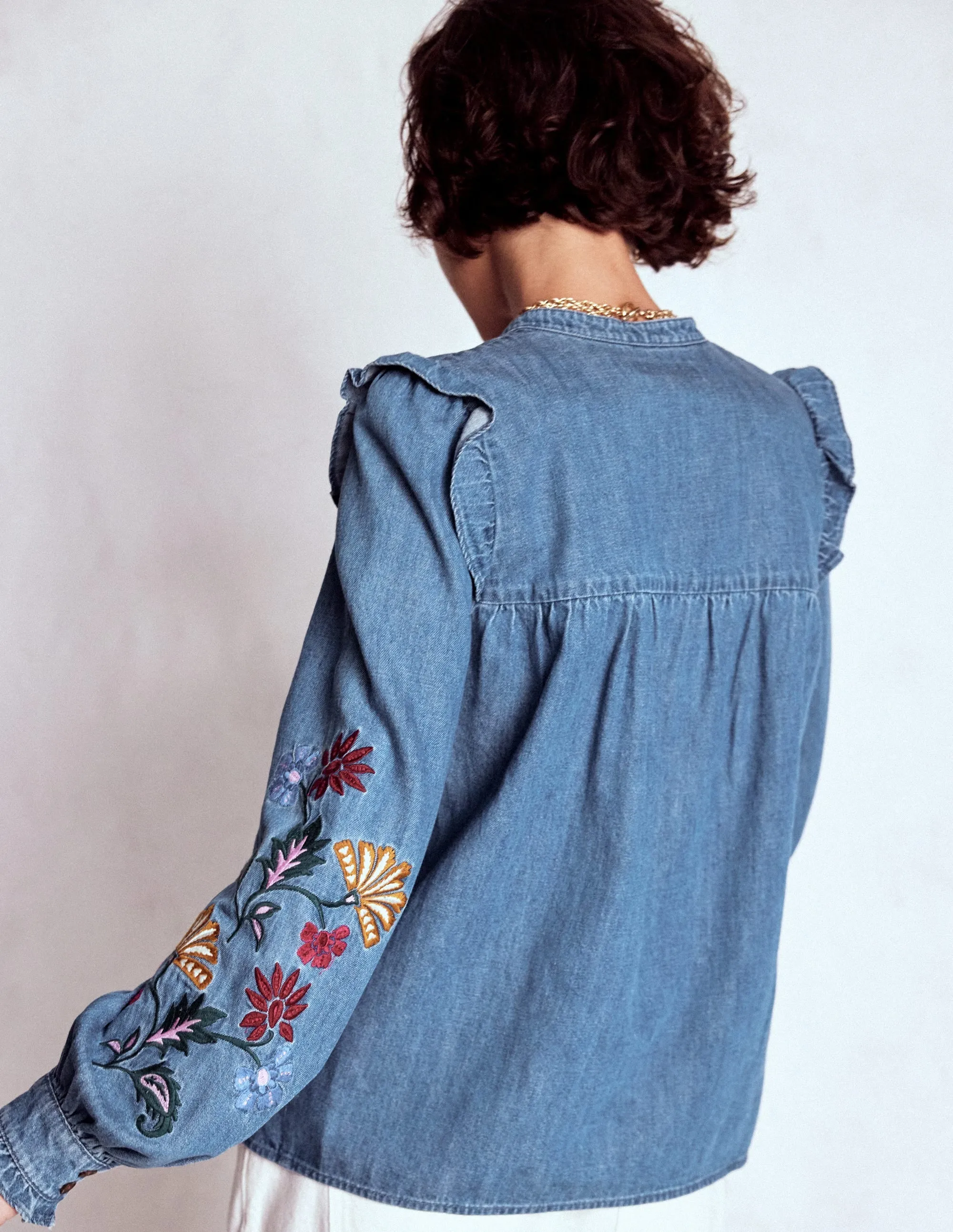 Embroidered Denim Top-Light Vintage, Embroidered Anti Odor Finish
