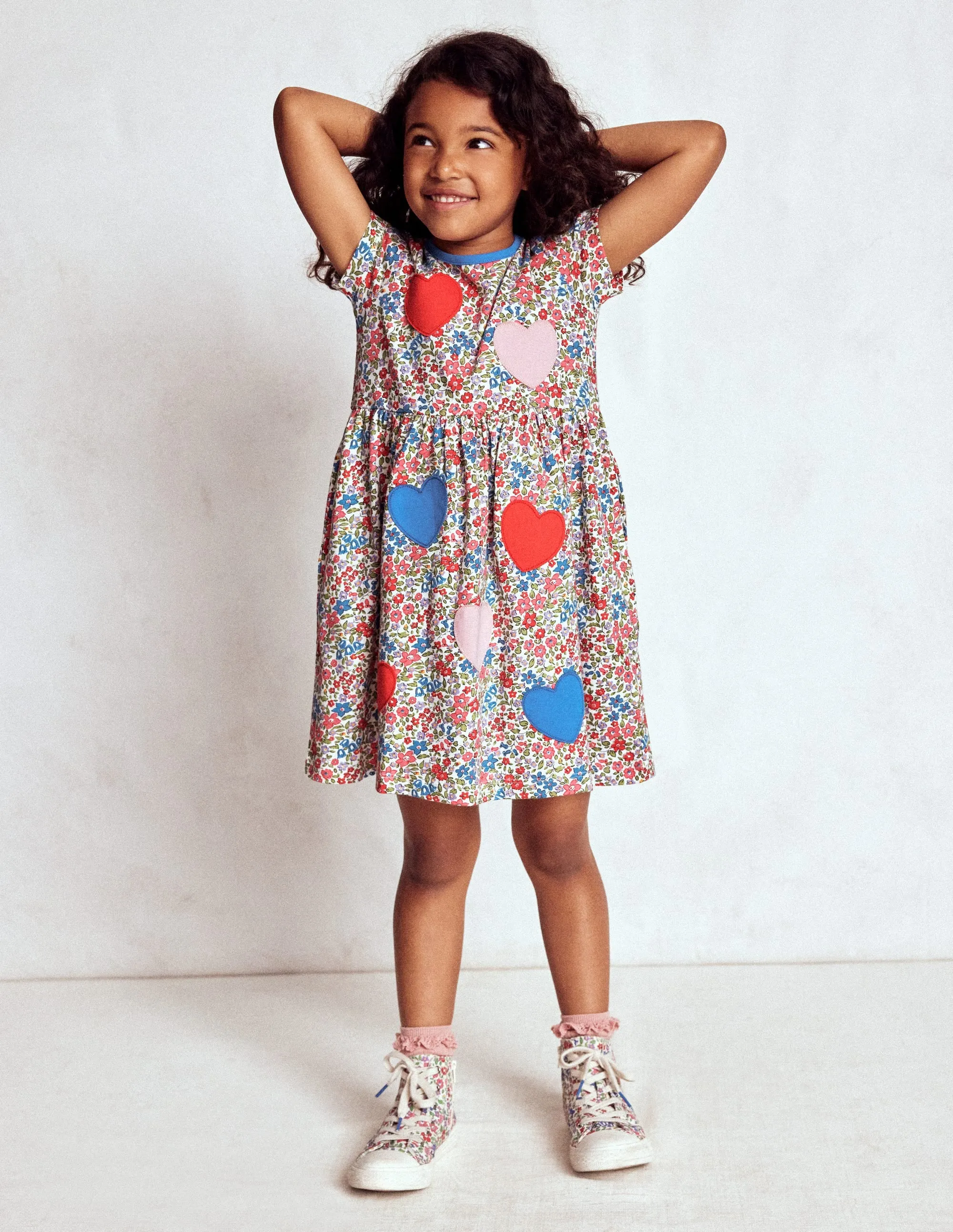 Appliqu  T-shirt Dress-Rose Pink Flowerbed Hearts Art-Gallery