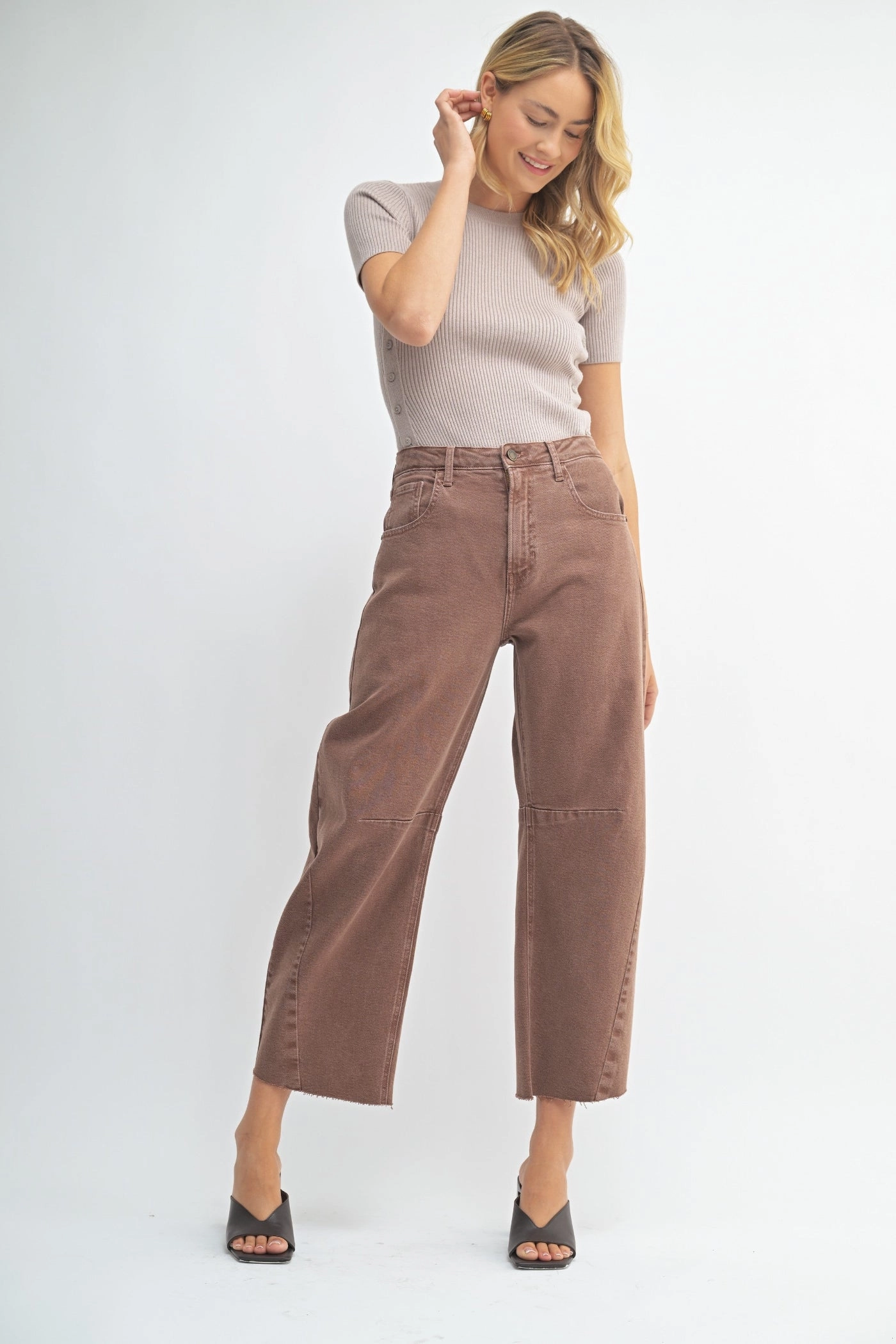 Brunch Outfit Summer Vibes Versatile ARIANA ESPRESSO BARREL JEANS