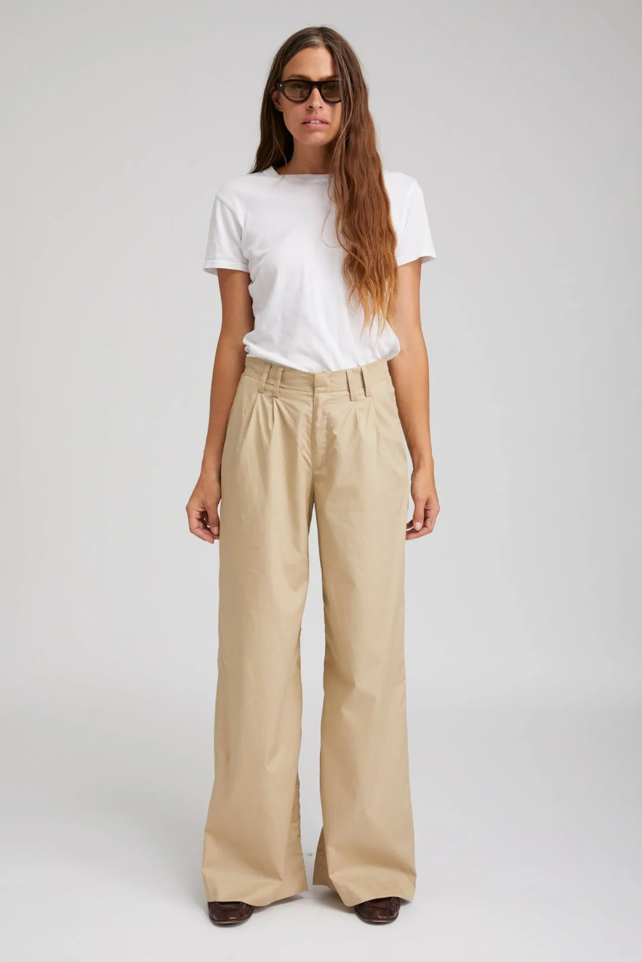 Recycled Polyester Chilly Layering Beige Cotton Poplin Pleated Trousers