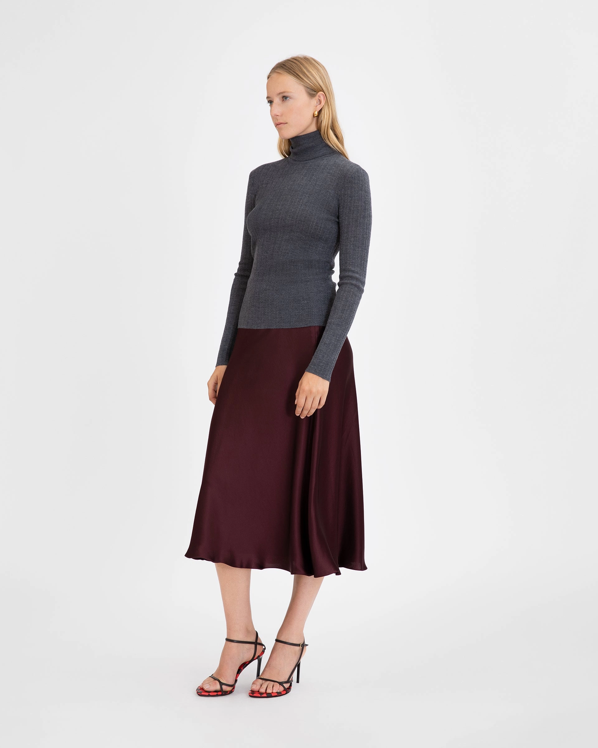 Beth Skirt Flexible Material