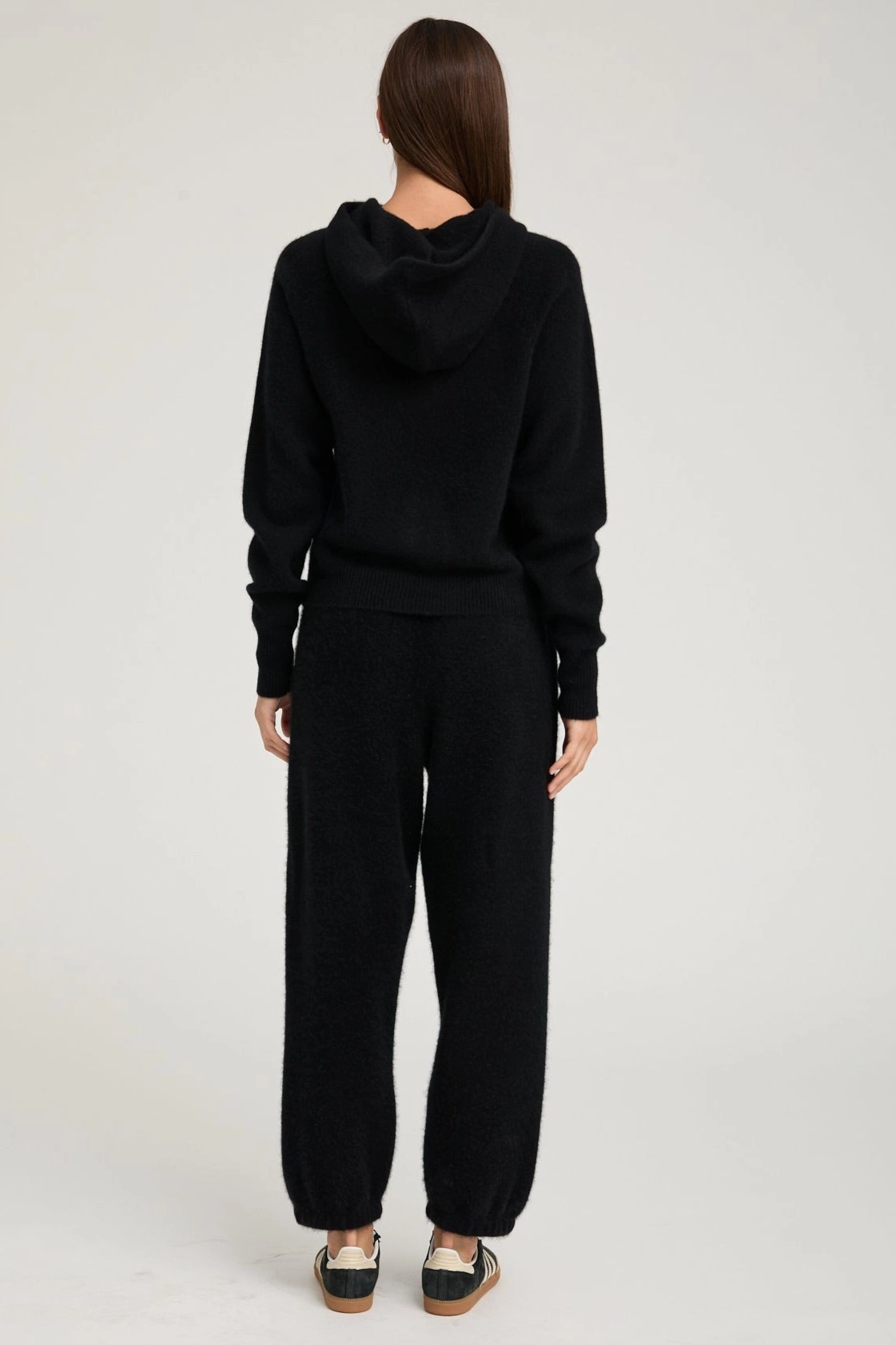 Airflow Ventilation Everyday Comfort Black Cashmere Hoodie