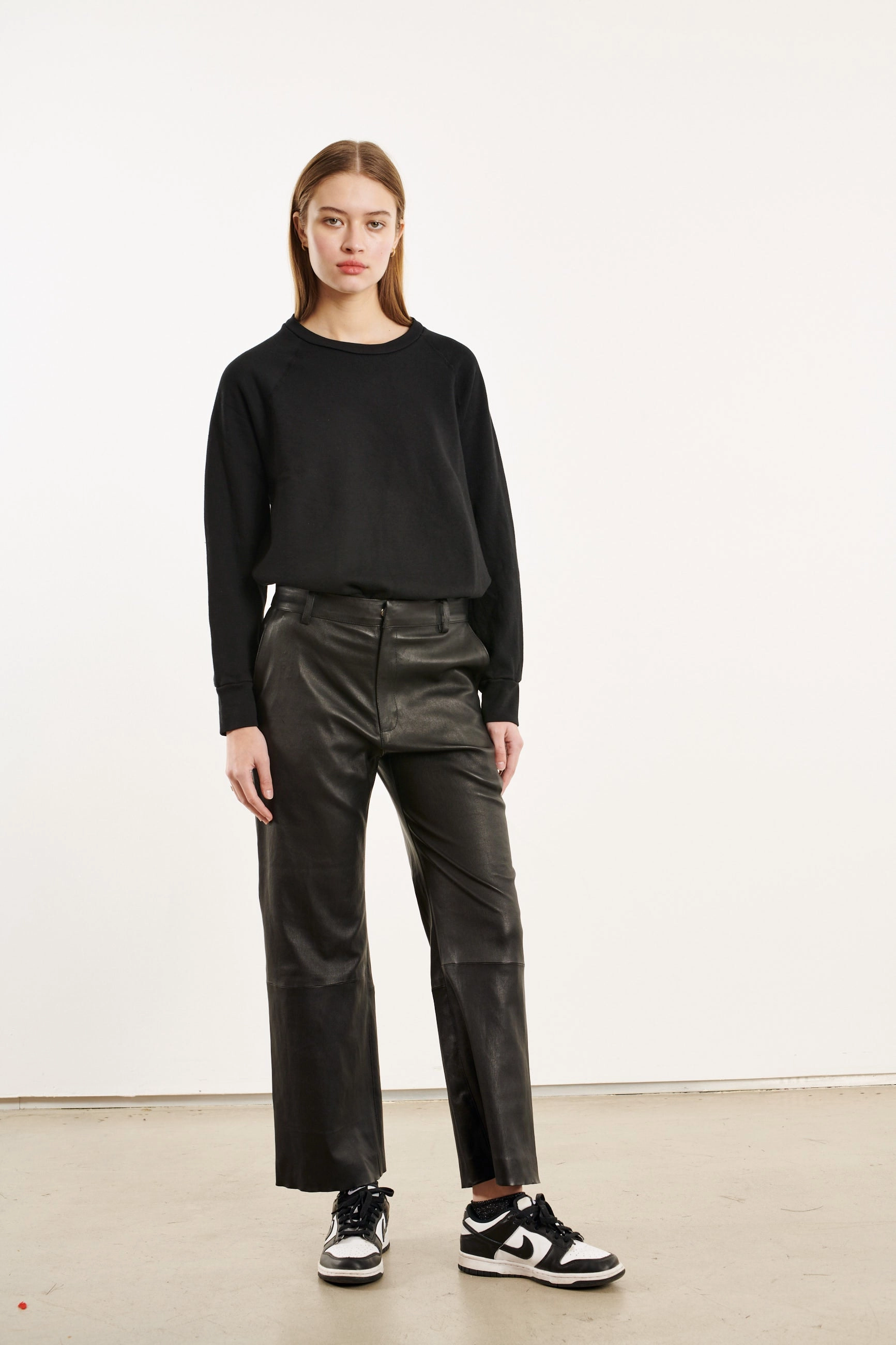 Black Raglan Sweater Bonded Seam Innovation