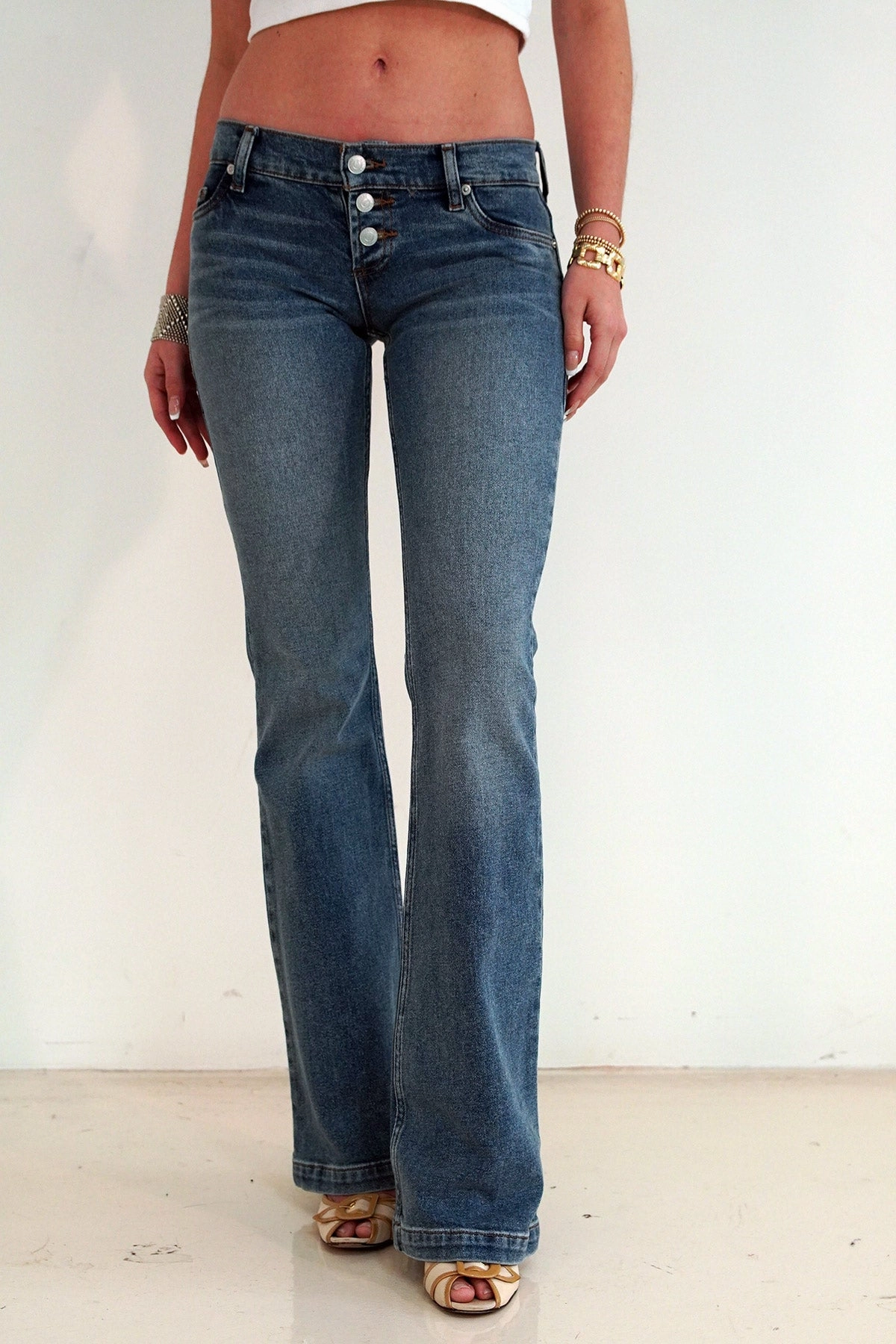 818 / Studio City Adjustable Fit Corduroy texture