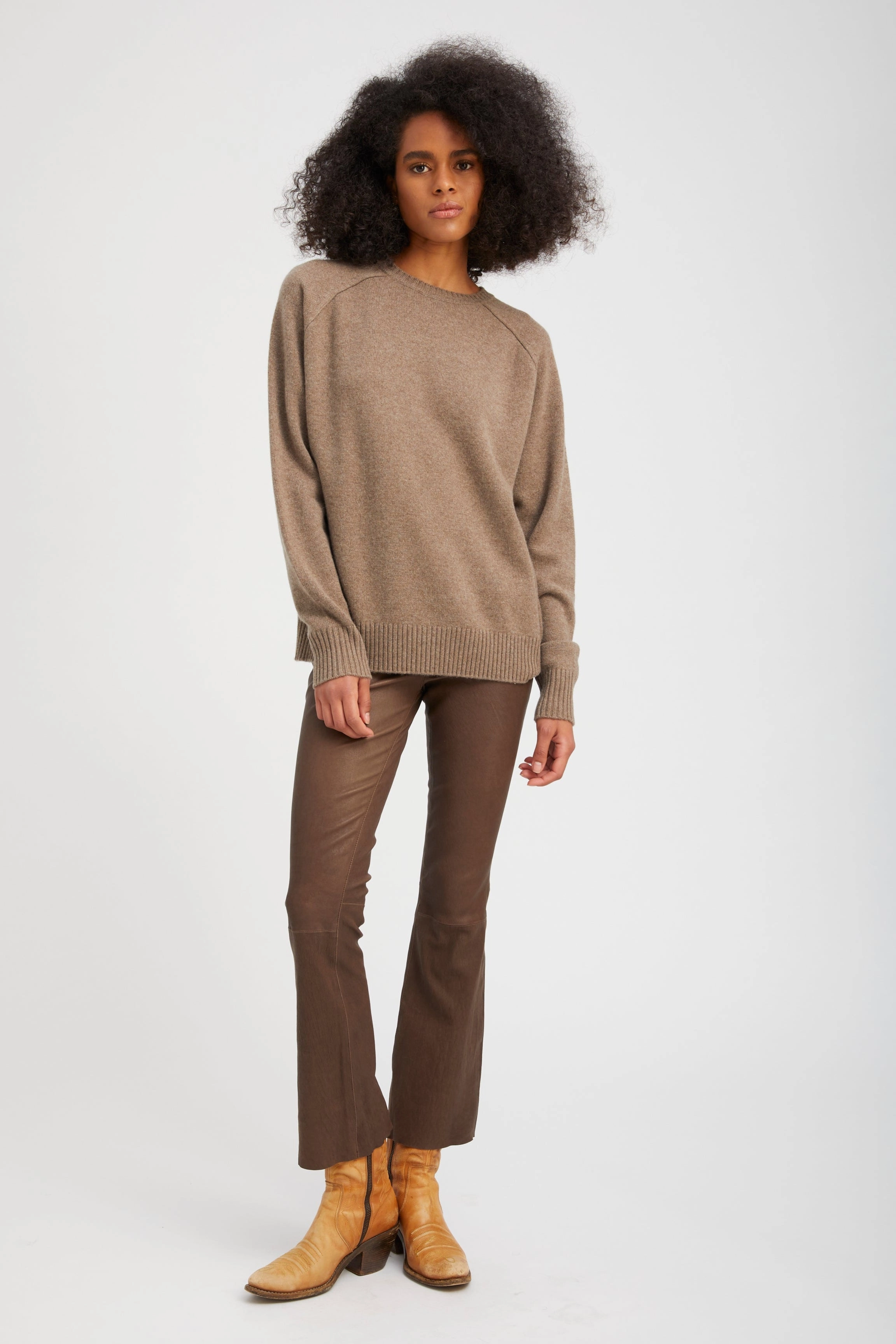 Fitness Lover Durable Stitch Sculpted Shape Truffle Leather Ankle Flare