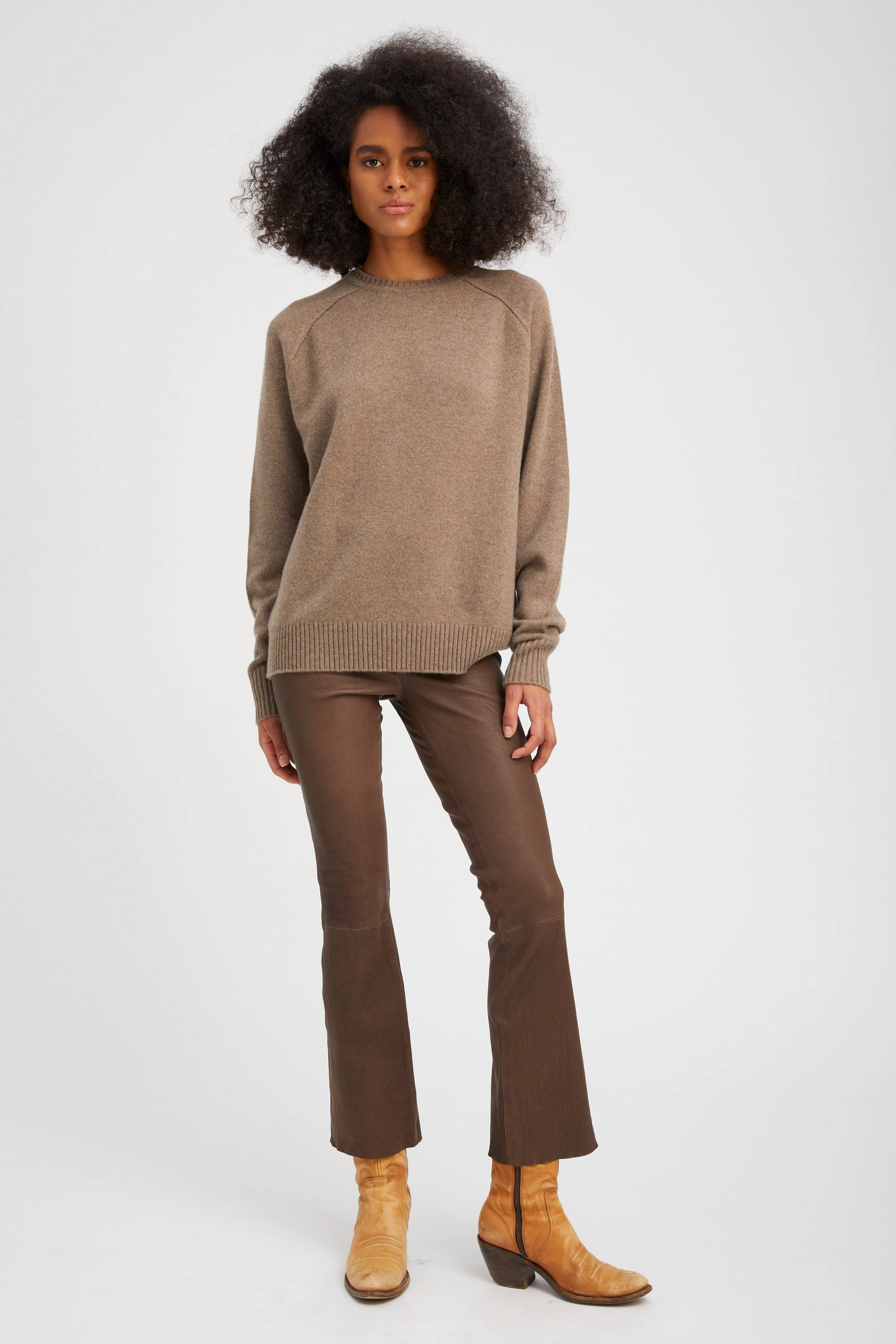 Truffle Leather Ankle Flare No Chafe Technology