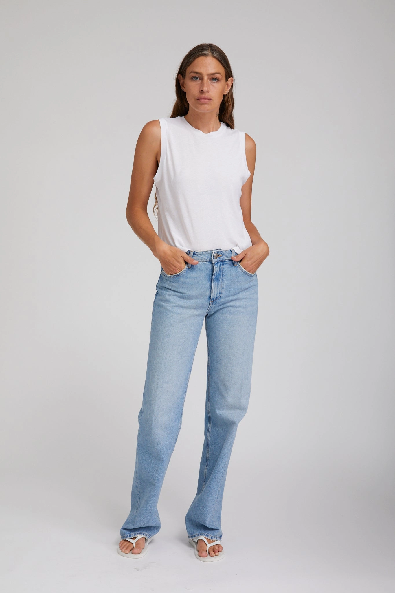 Seamless Design Victoria Loose Straight Denim