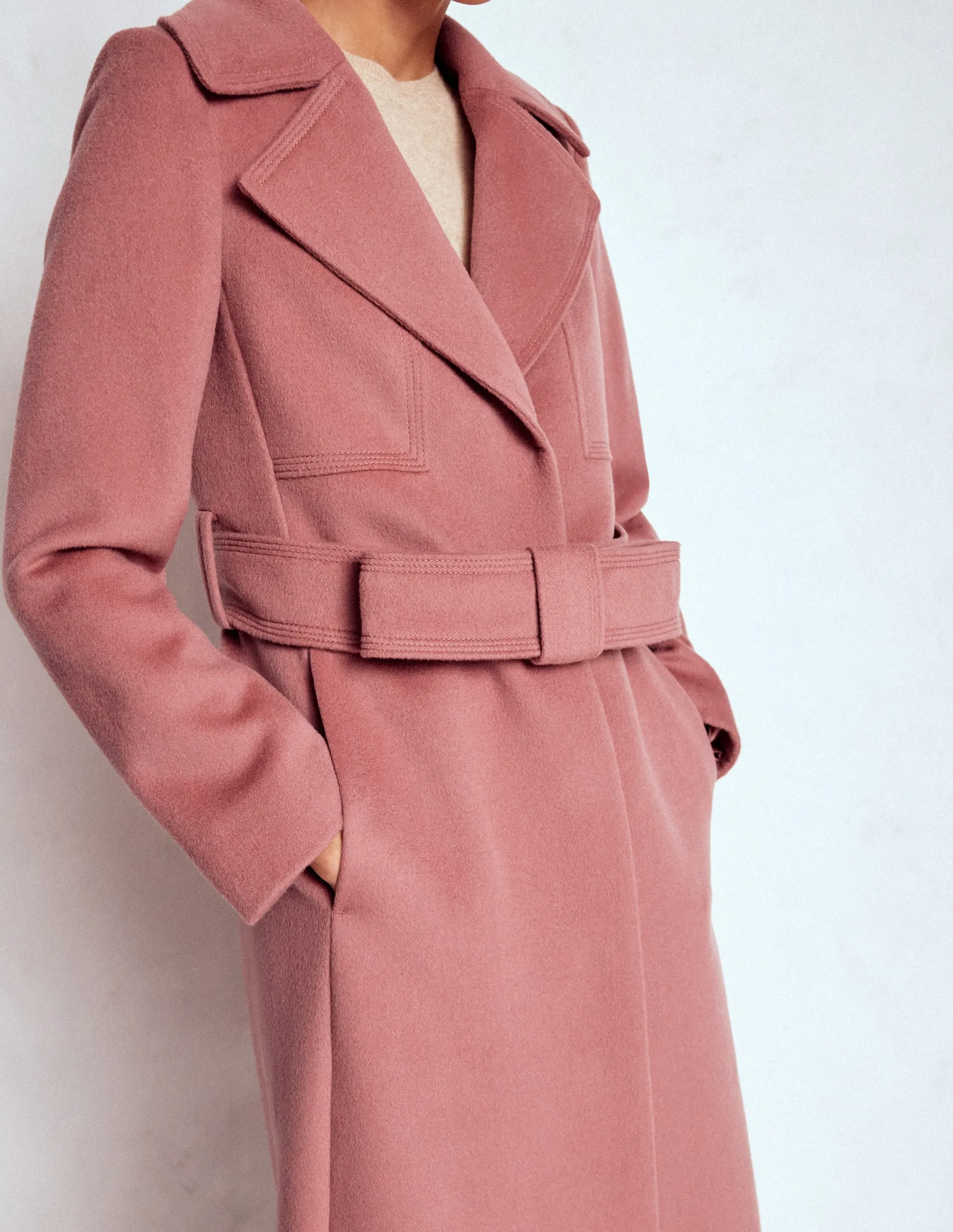 Bow Front Coat-Dusty Pink Seamless Welded Construction Ripstop Technology