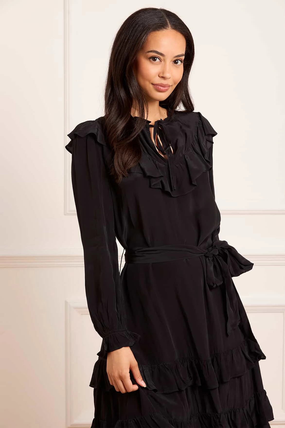 Travel Staple Flattering Layer Joelle Crepe Midaxi Dress