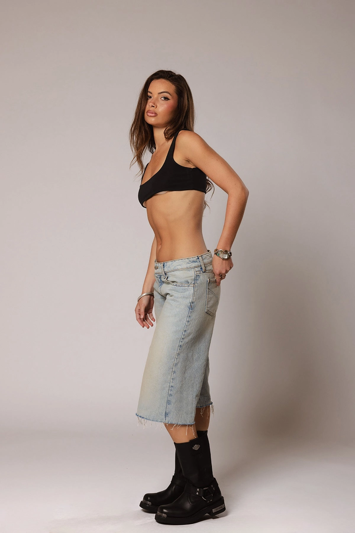 Comfy Design The 17 Jort / Seattle Blue