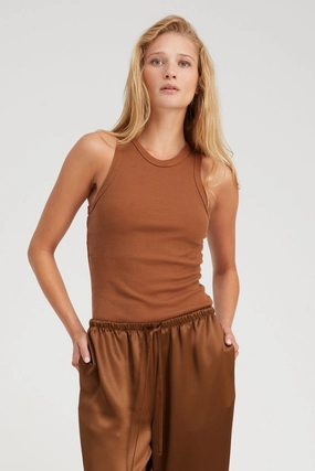 UV Protection Enhanced Double Layered Hem Reinforcement Chestnut Rib Racer Tank