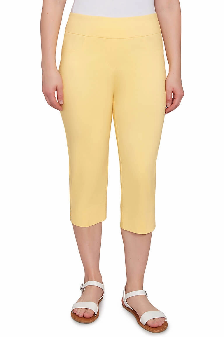 ElasticCuffs Pull-On Lattice Hem Capri Pant