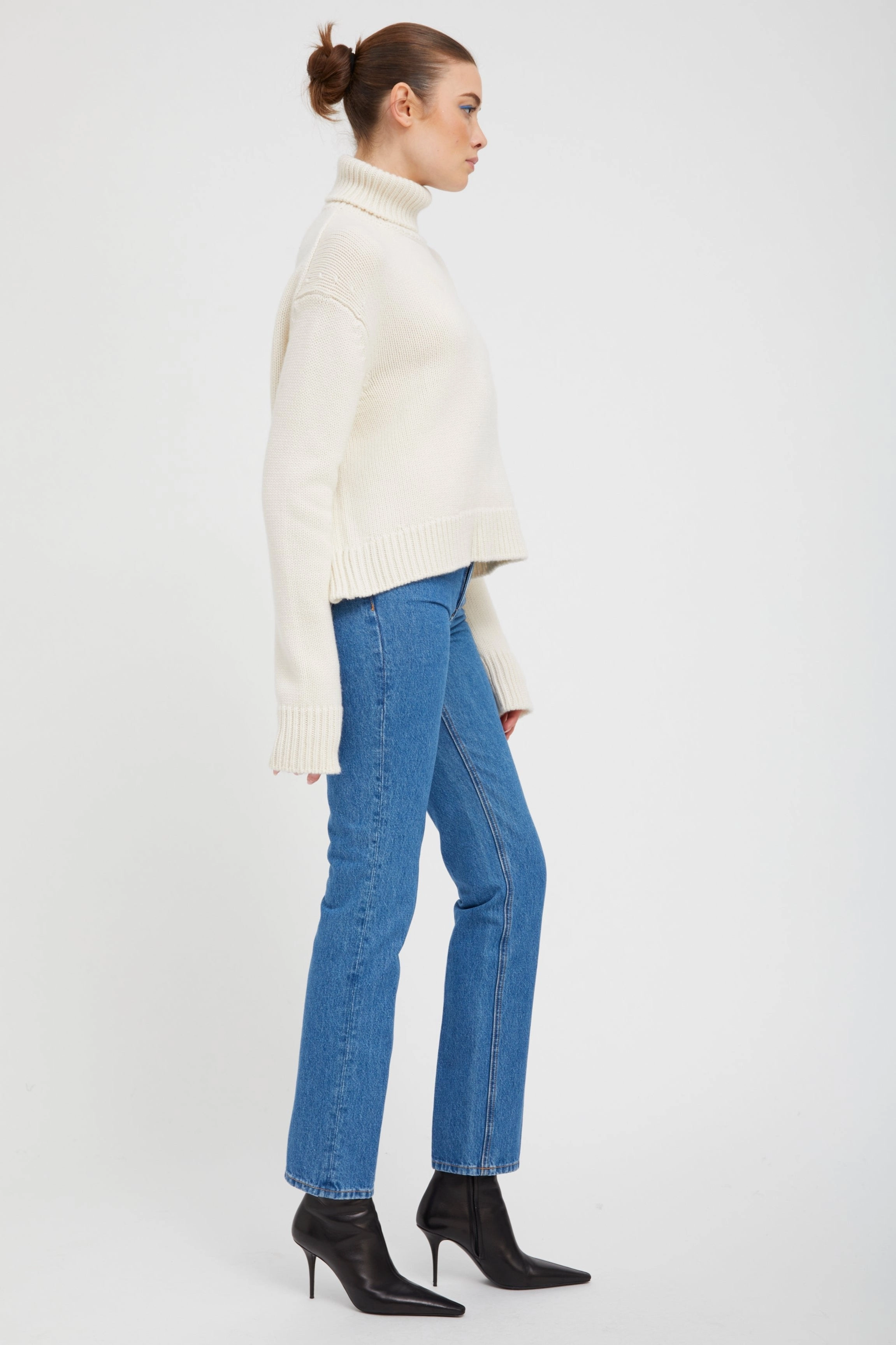 Lightweight Fabric Coco Straight Leg Denim
