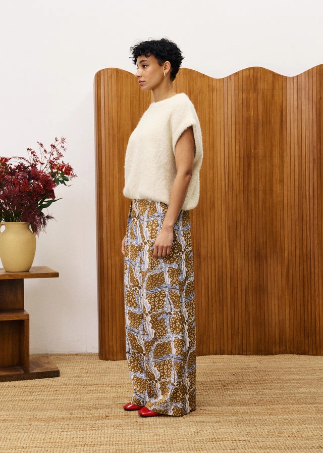 Loki Pant in Leo Ocre Breathable Wearable