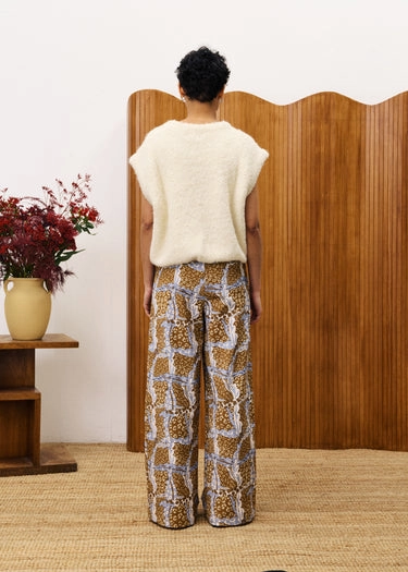 Loki Pant in Leo Ocre Light Shape