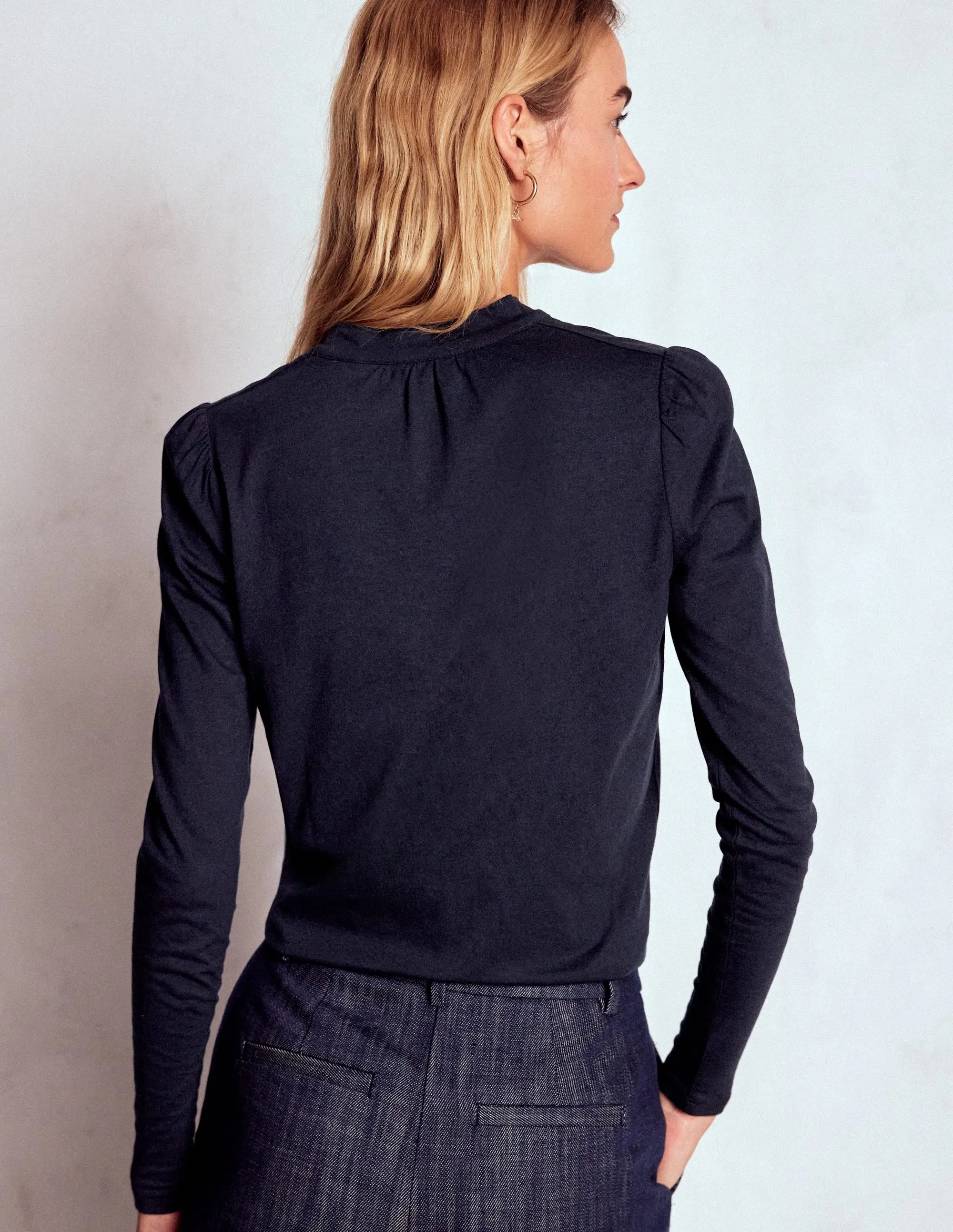 Tie Neck Supersoft Top-Navy Easycare ButtonDownCollar