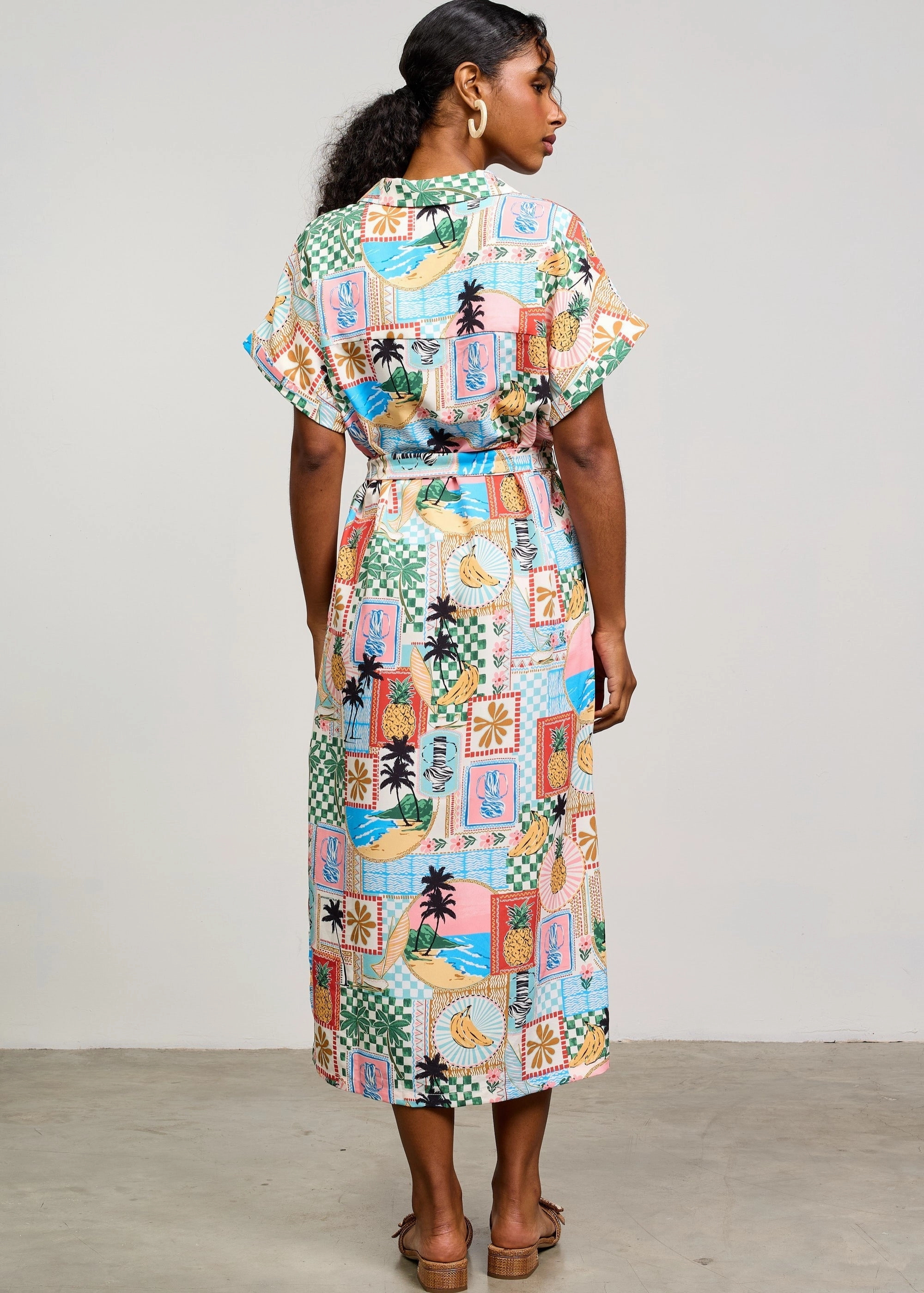 Calm Finish Style Base ROSA PRINTED BUTTON FRONT MIDI DRESS