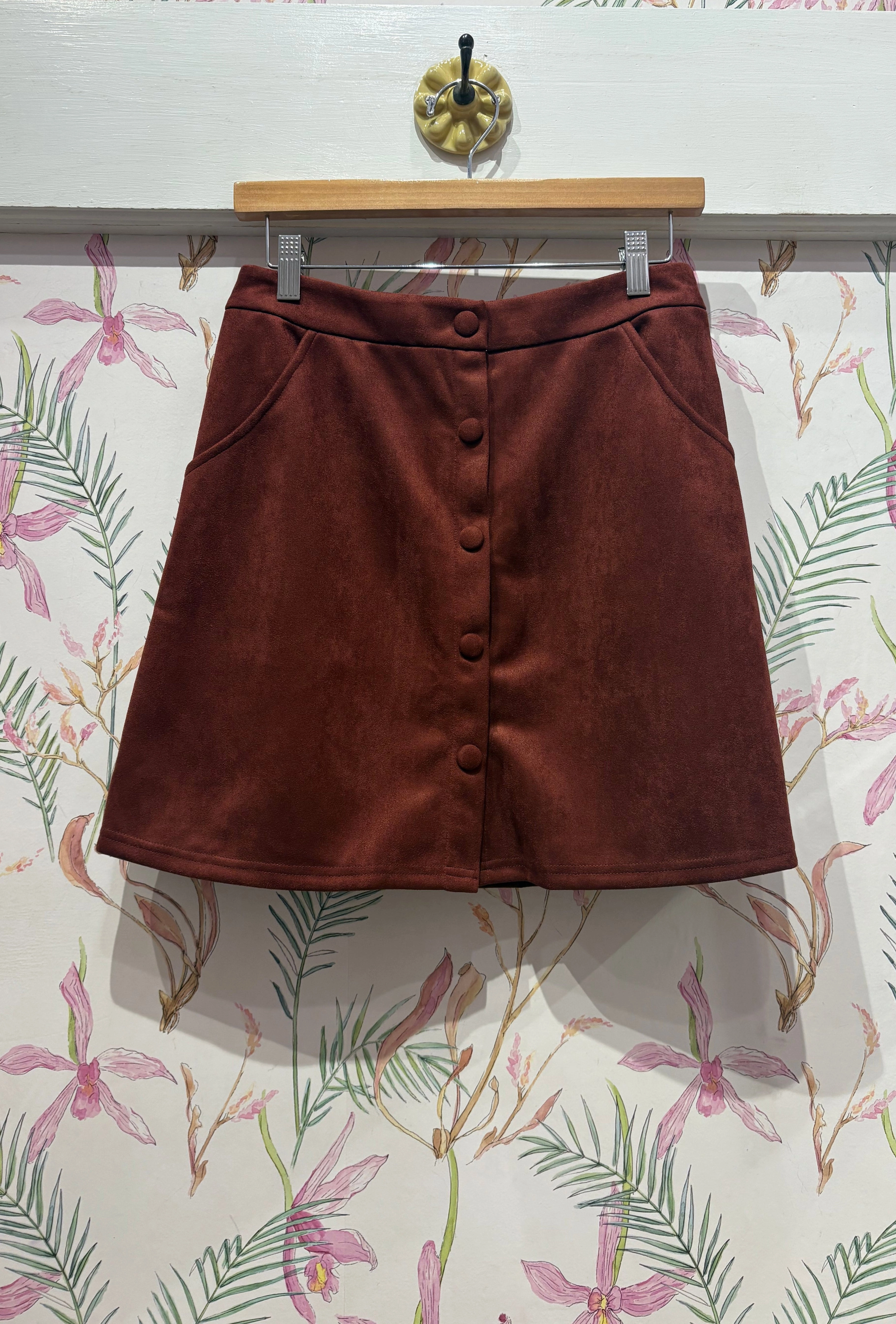 Little Lies Ali Skirt in Wine Light Moodboard Sophisticated Mood