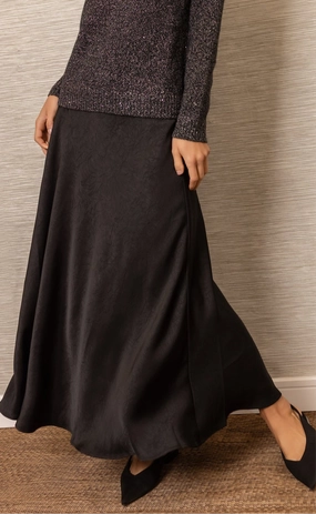 Crinkle Slip Skirt | Black Layered Style Breezy Mood