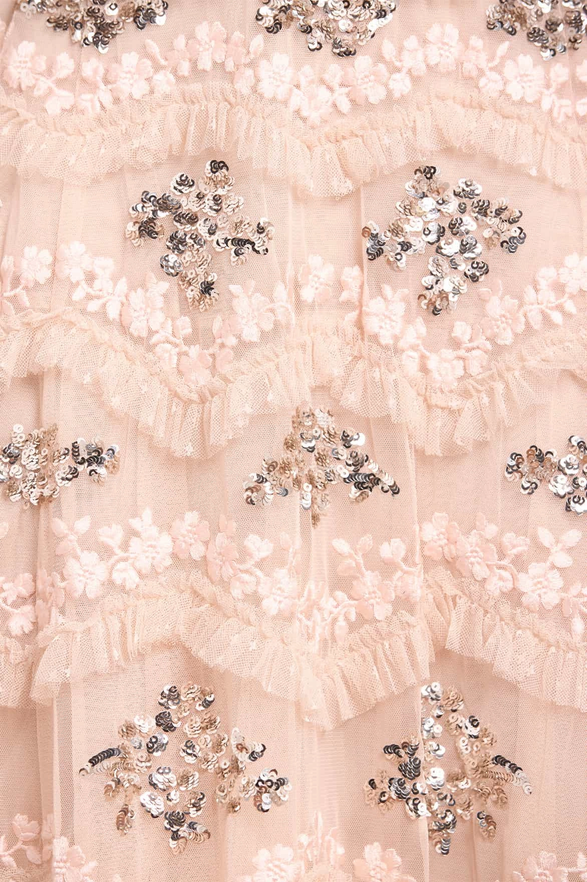 Back-Pocket Fresh Form Daisy Wave Ankle Gown