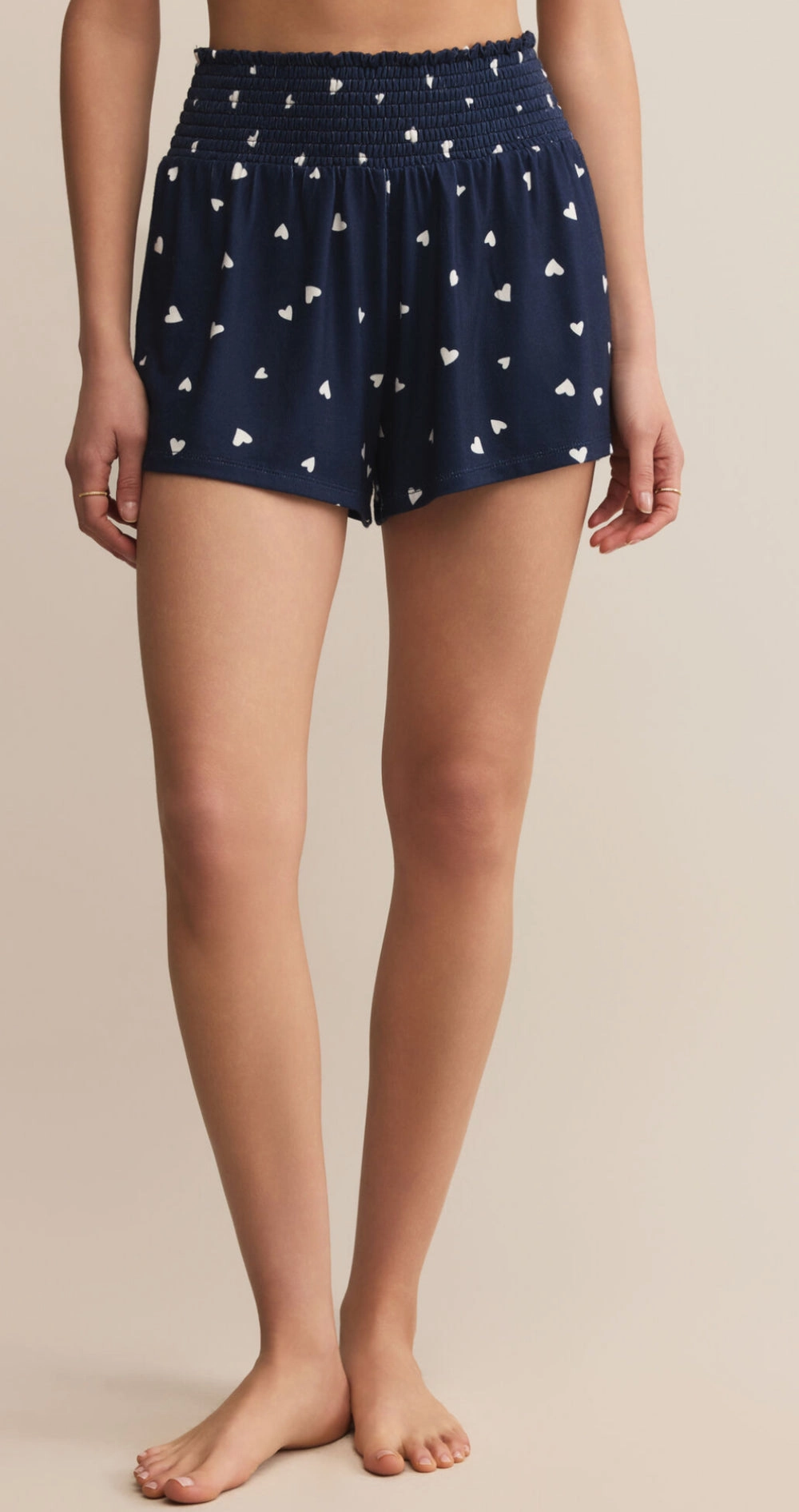 Fashion Stretch Dawn Heart Shorts in Eclipse