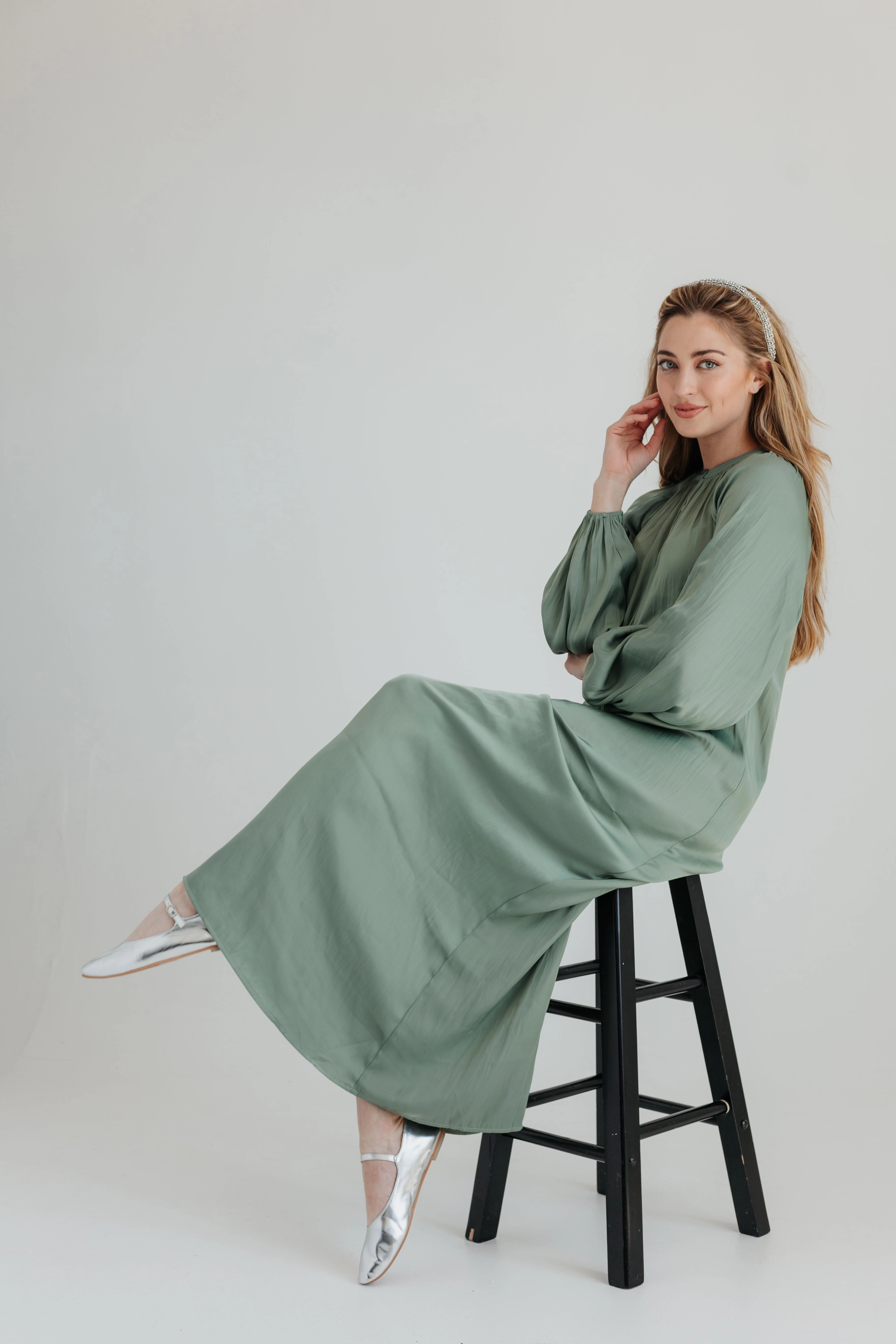 Ella Maxi Dress - Sage Color Glow