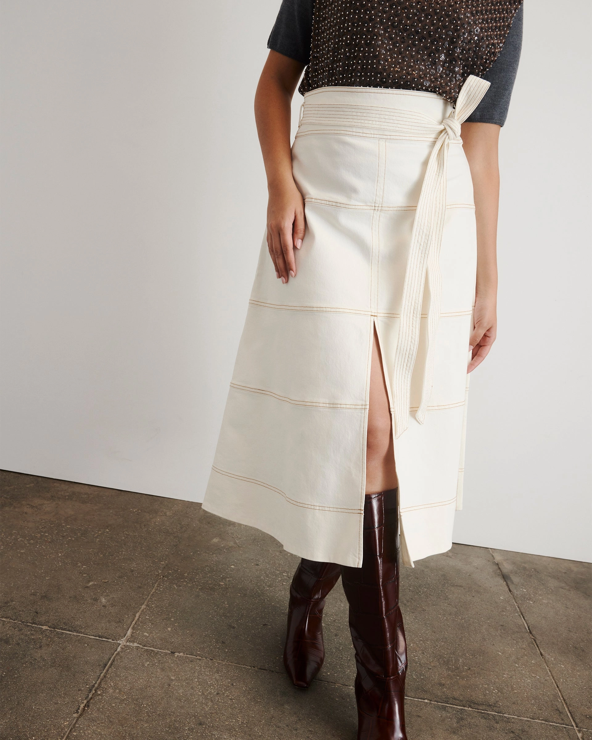 ThermalRegulation BreathableMaterial Denim Hudson Skirt