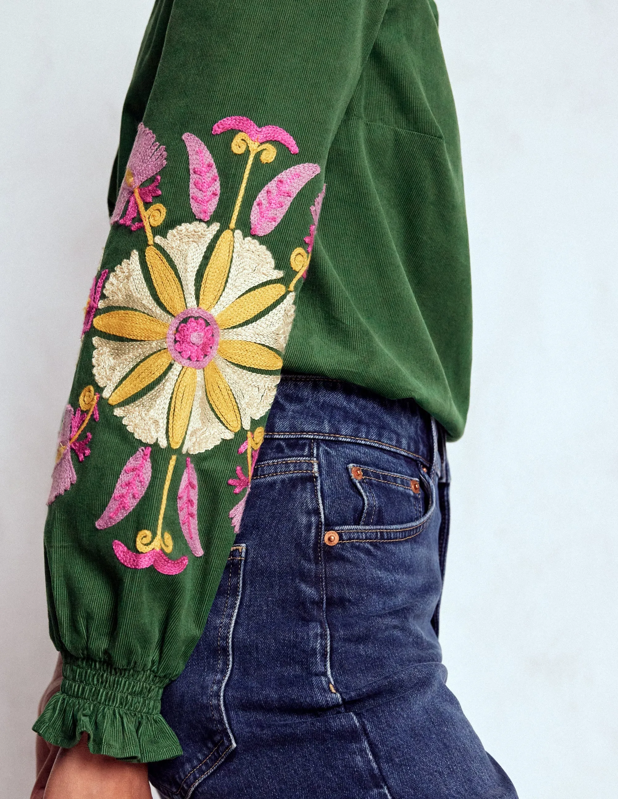 AdjustableCuffs V-neck Shirt Lorna Cord Top-Hunter Green Embroidered