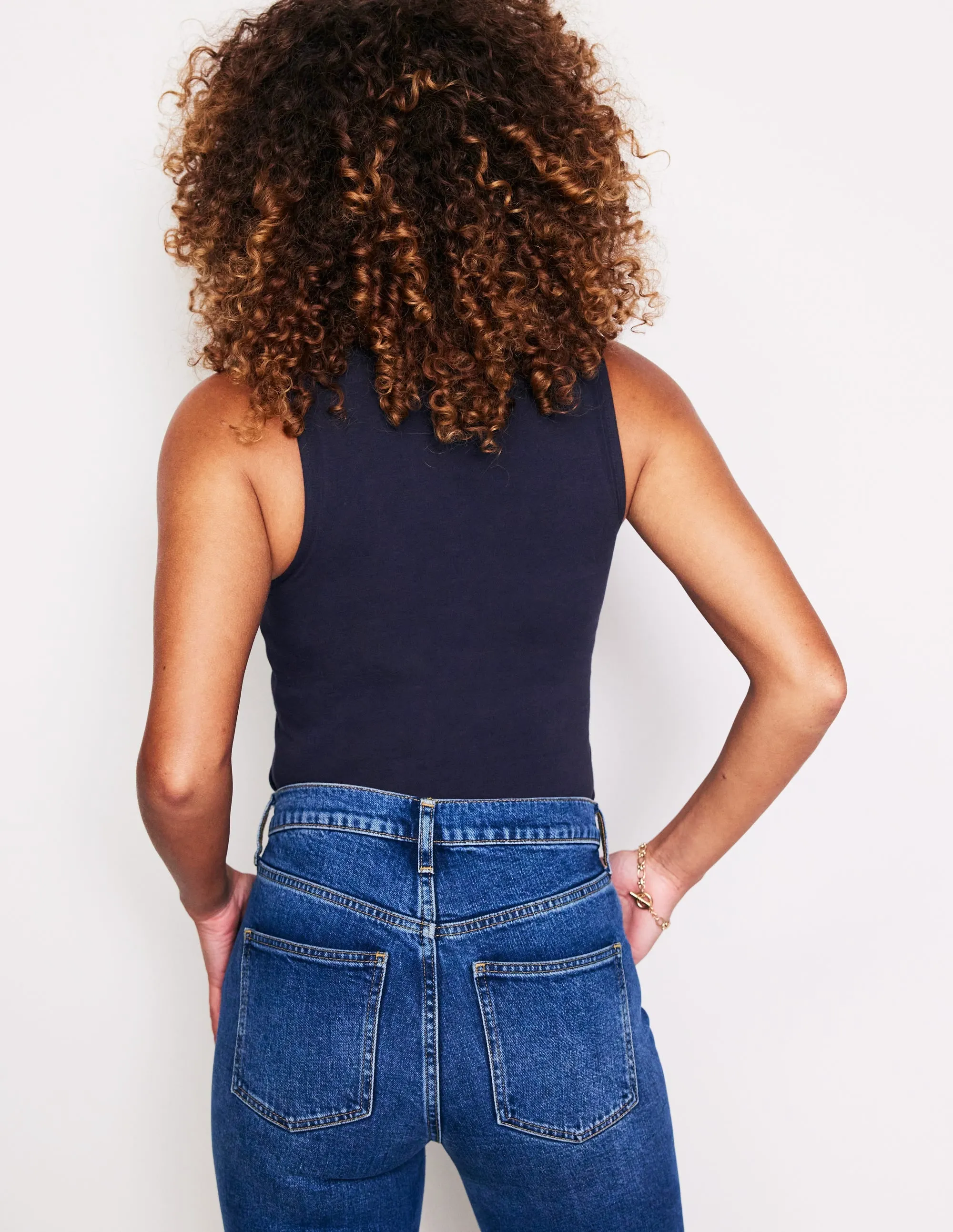 Double Layer Scoop Neck Vest-Navy Office Look