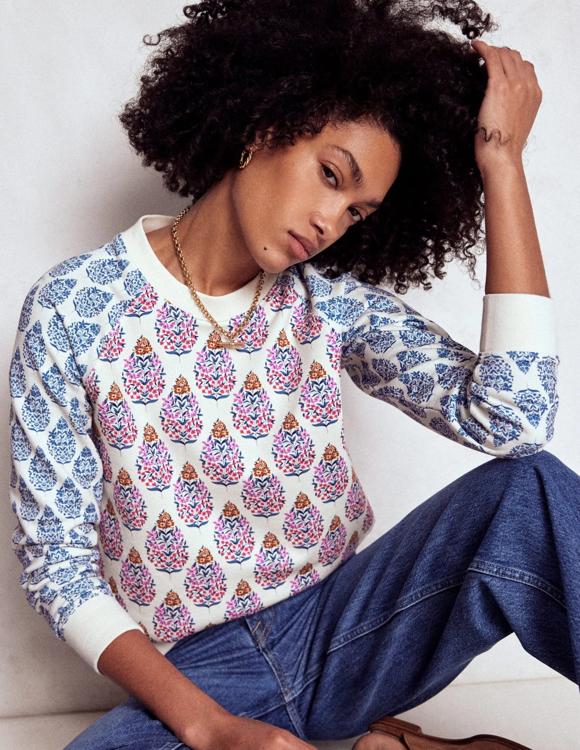 Rosa Printed Sweatshirt-Multi, Wildflower Bouquet Wrinkle Free Texture StaticResistant Material