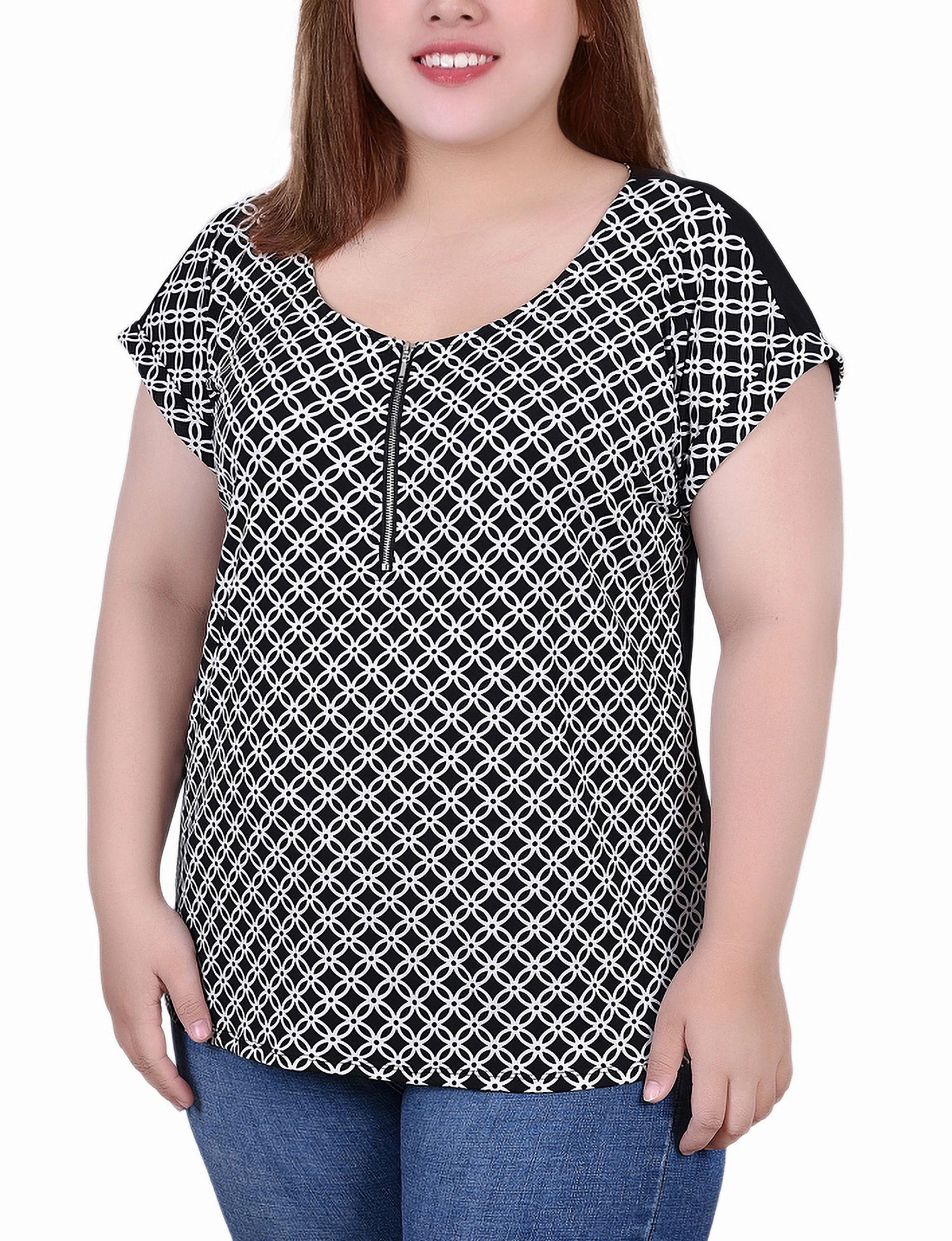Plus Size Short Sleeve 1/2 Zip Knit Top Temperature Regulating Textile Quick Access Zipper