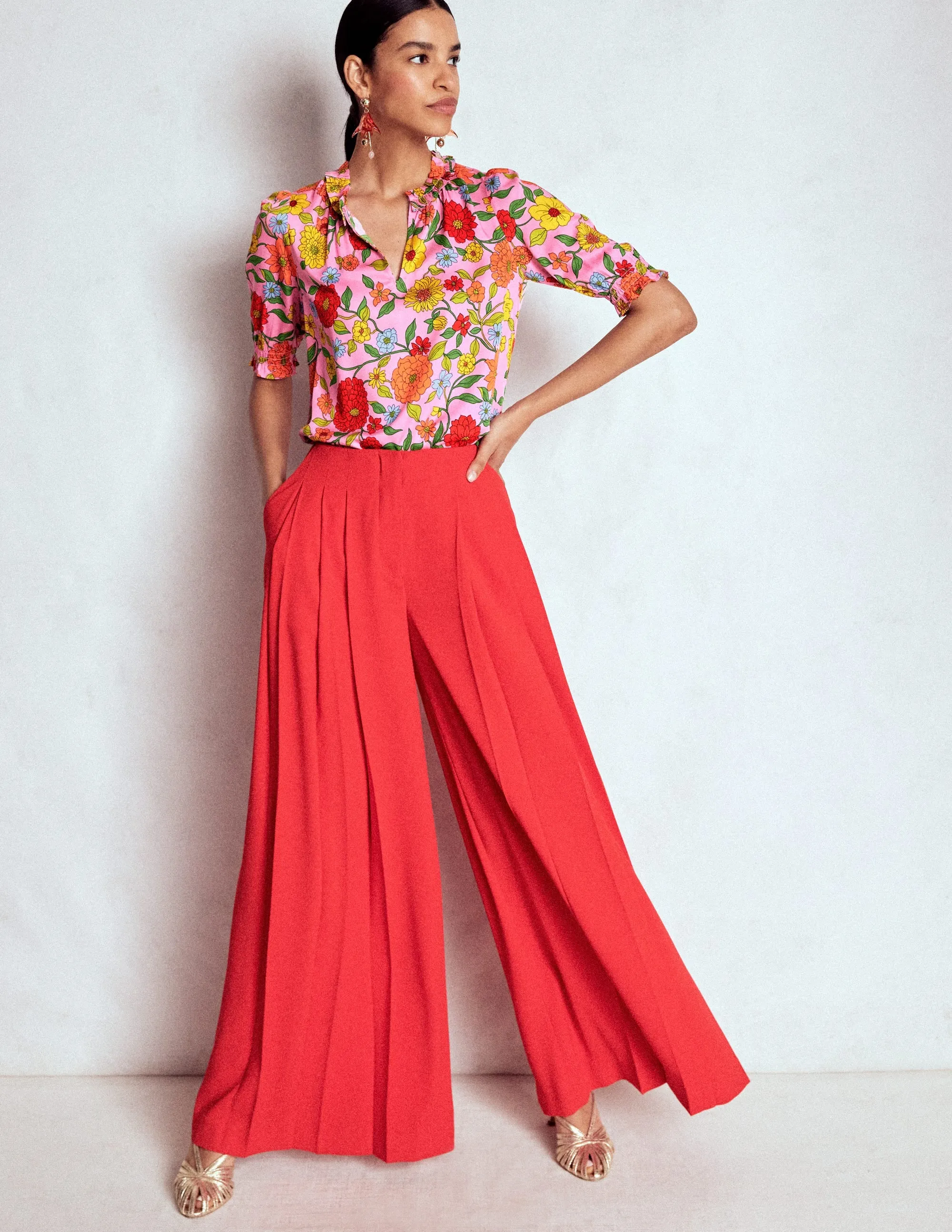 Ria Short Sleeve Top-Rose Bloom, Dahlia Trial AllPurposeWear Cozy Sweatshirt