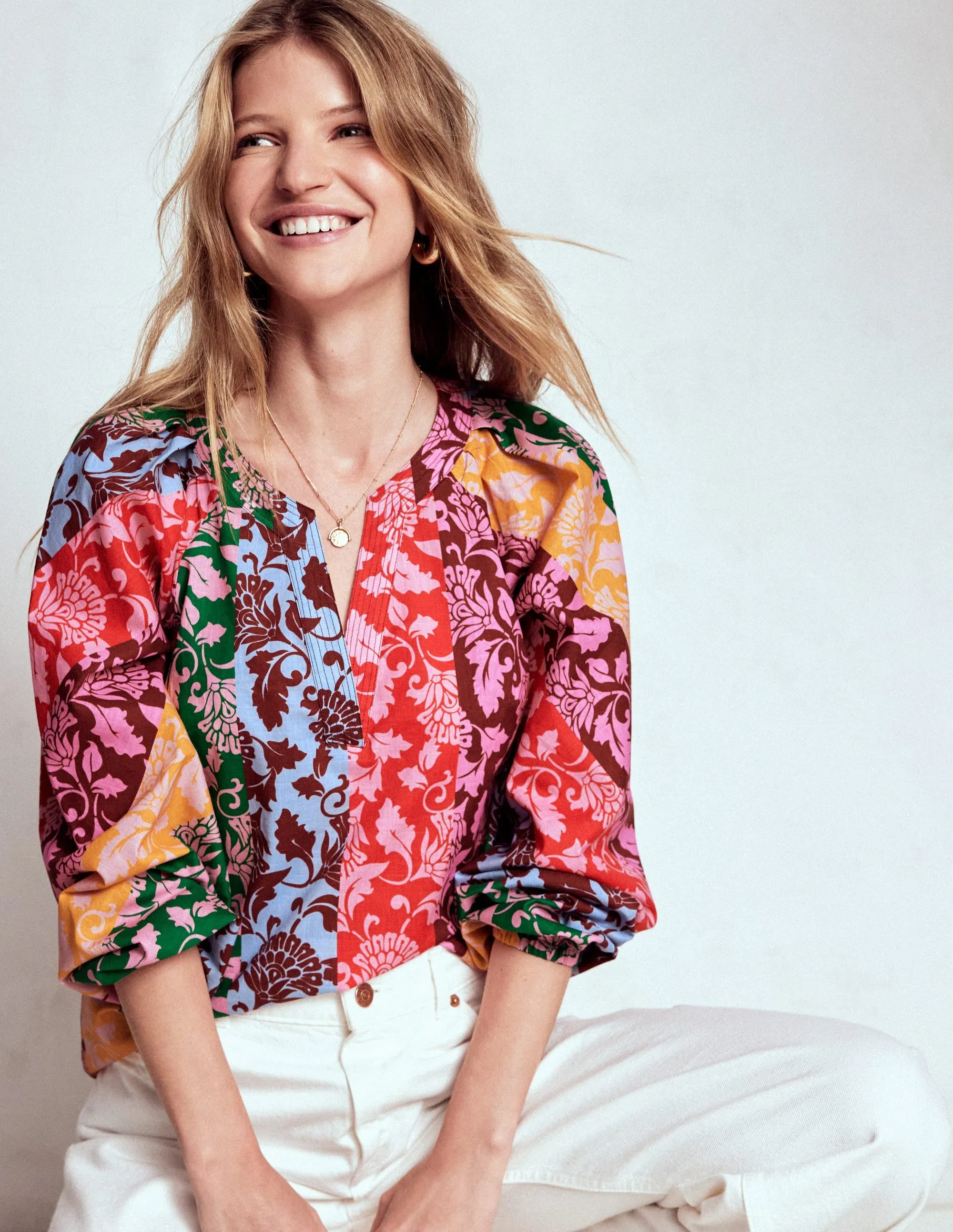 Long Sleeve Notch Top-Multi, Ornate Vine Elastic Edge Binding FlexibleMobility