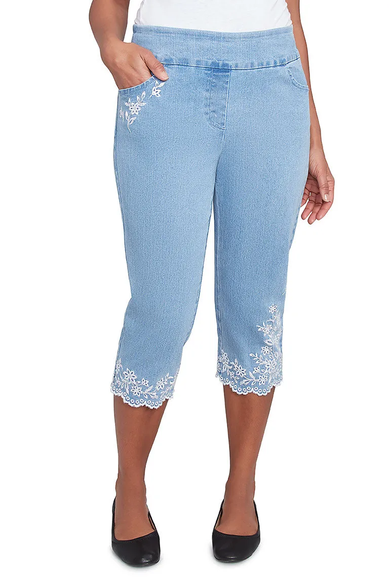 Flower Power Embroidered Denim Capri Pant Simple and Cozy Flexible Use