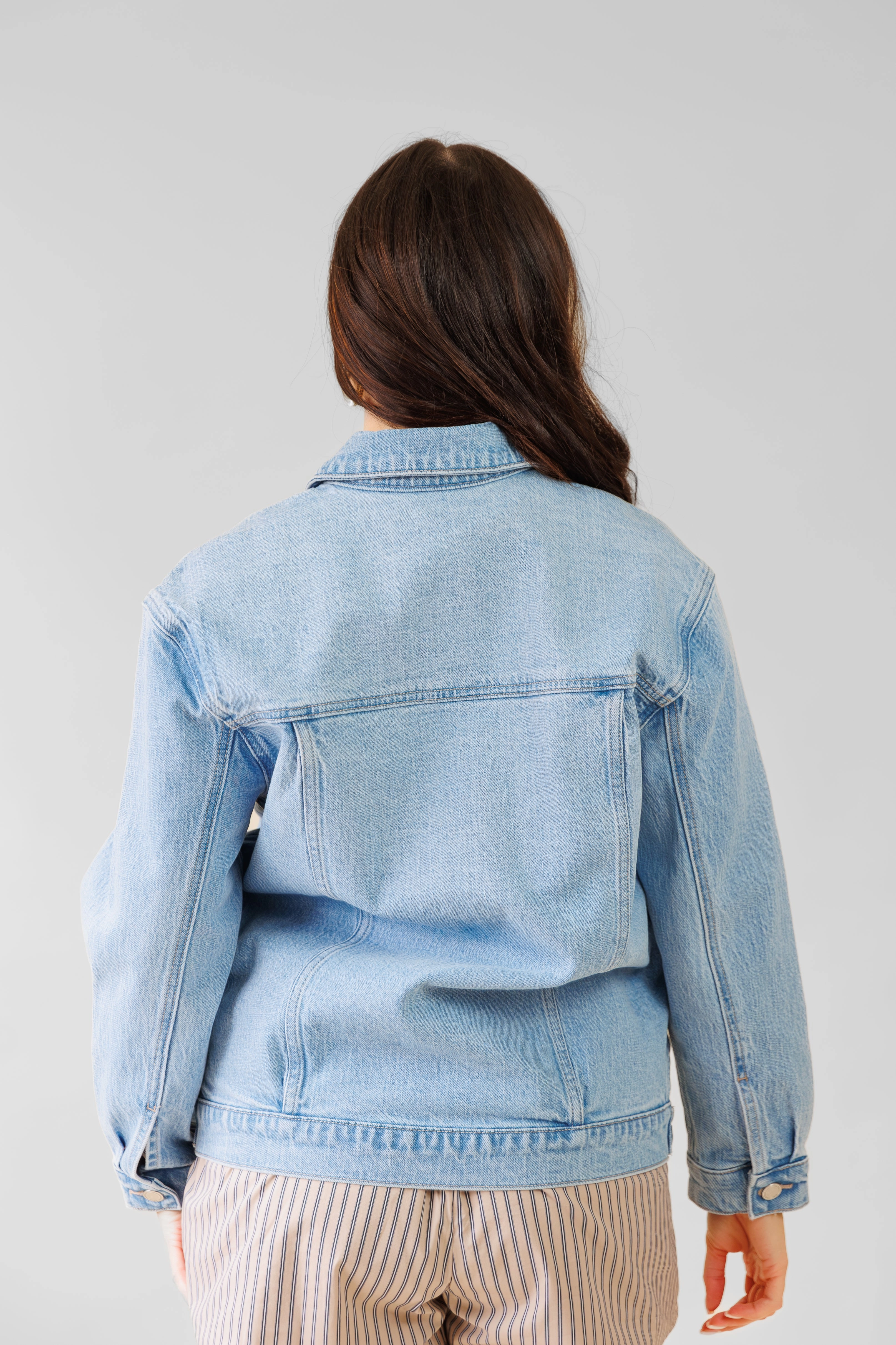 ELEANOR DENIM JACKET Customizable length Customizable Fit