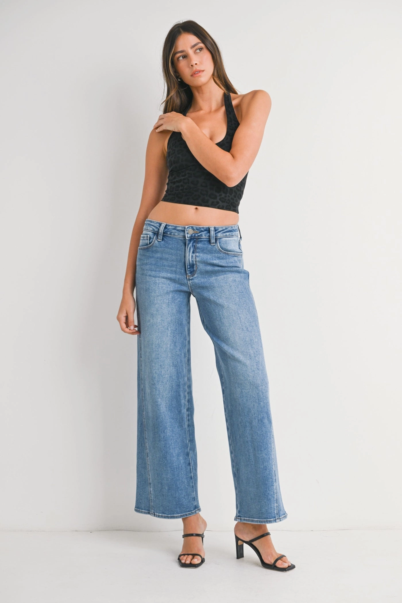 ELENA WIDE LEG JEANS Layer Friendly Piece