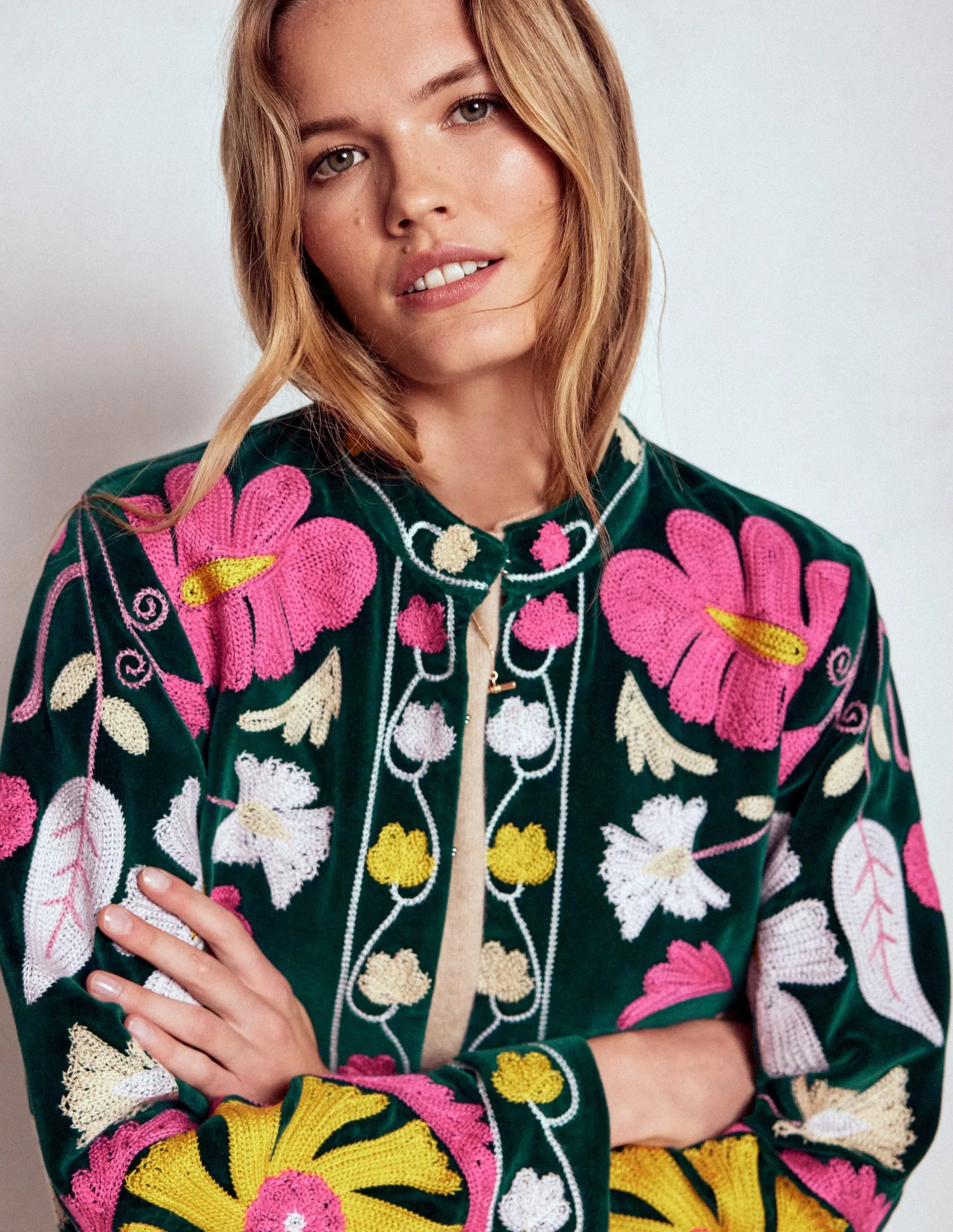 Embroidered Souvenir Jacket-Emerald Night Embroidery Non Irritating Tags Heat Retention Lining